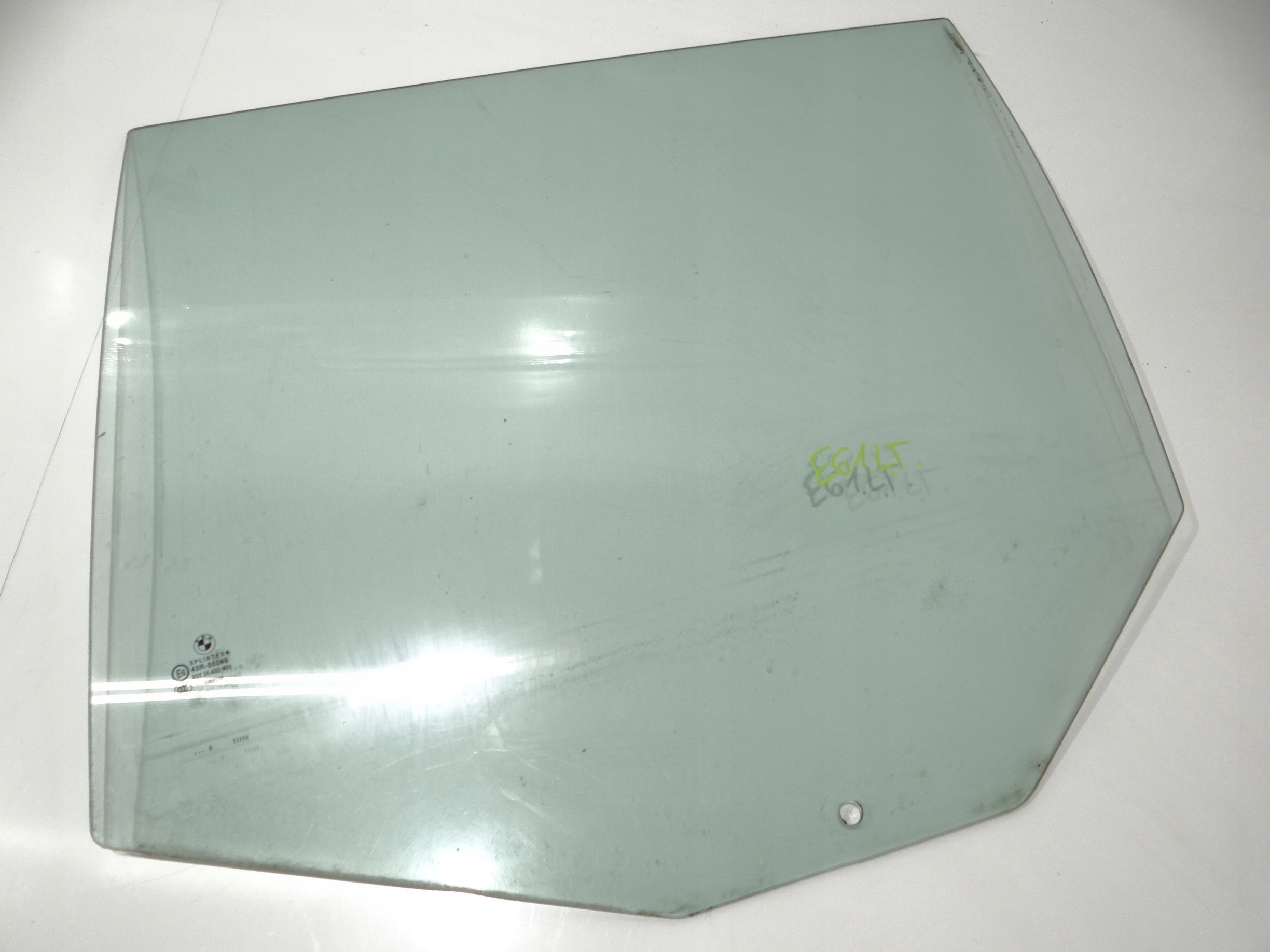 window door left rear part BMW E61 (16750641)