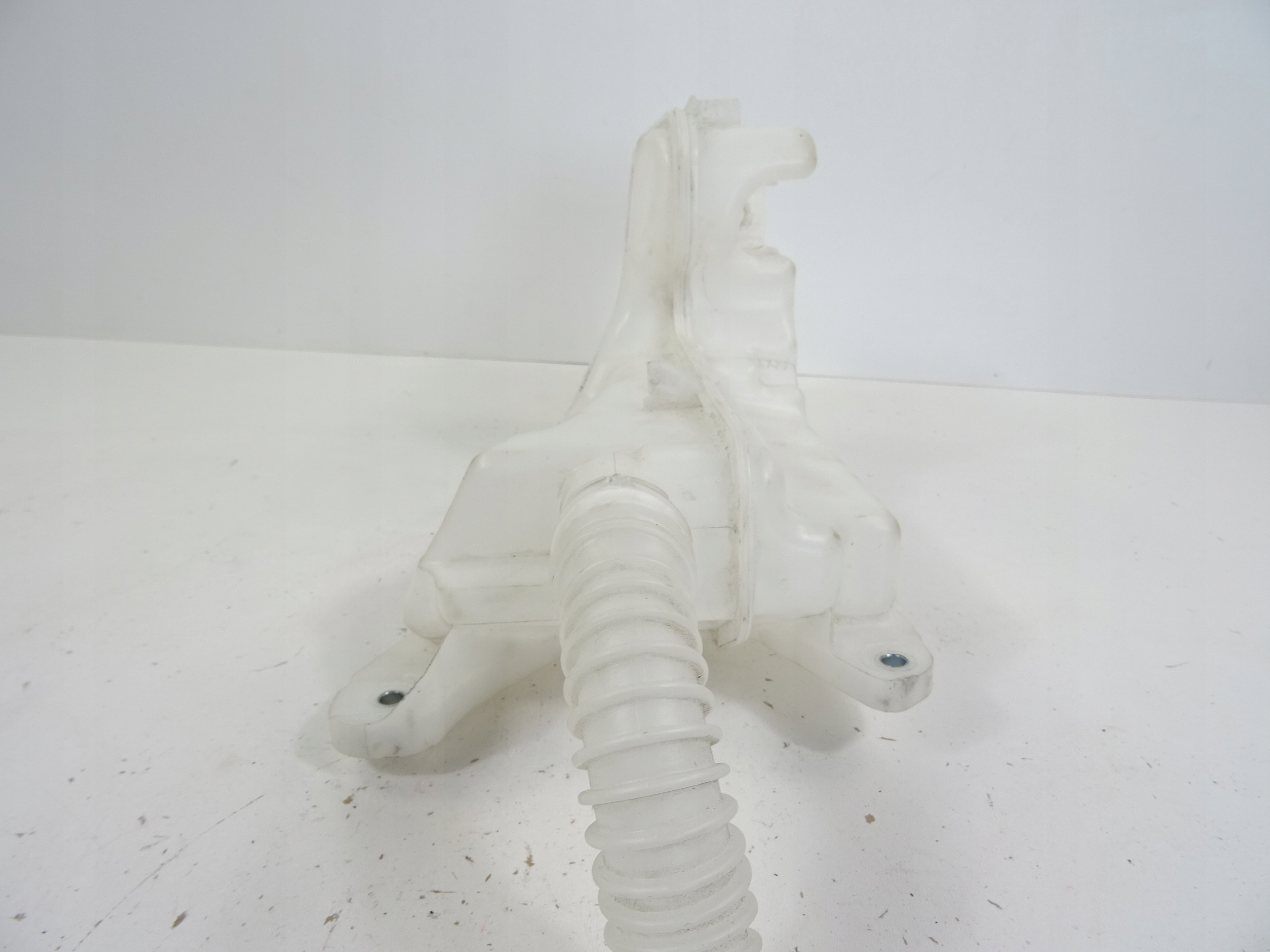 vw бачок омывателя 2GM955448B 2GM955453B оригинал 19-