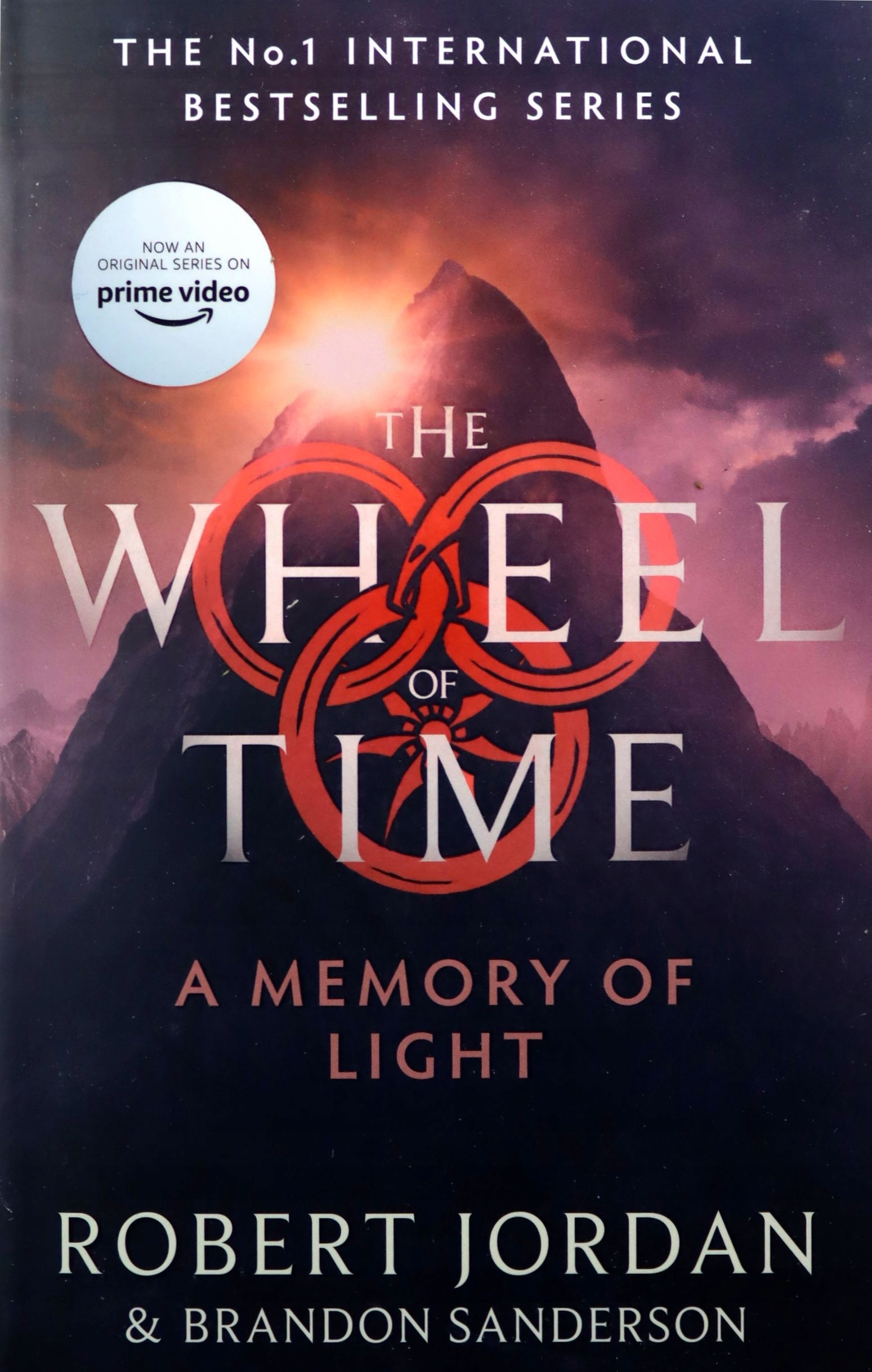 

A Memory Of Light: Book 14 Of The Wheel Of Time (n