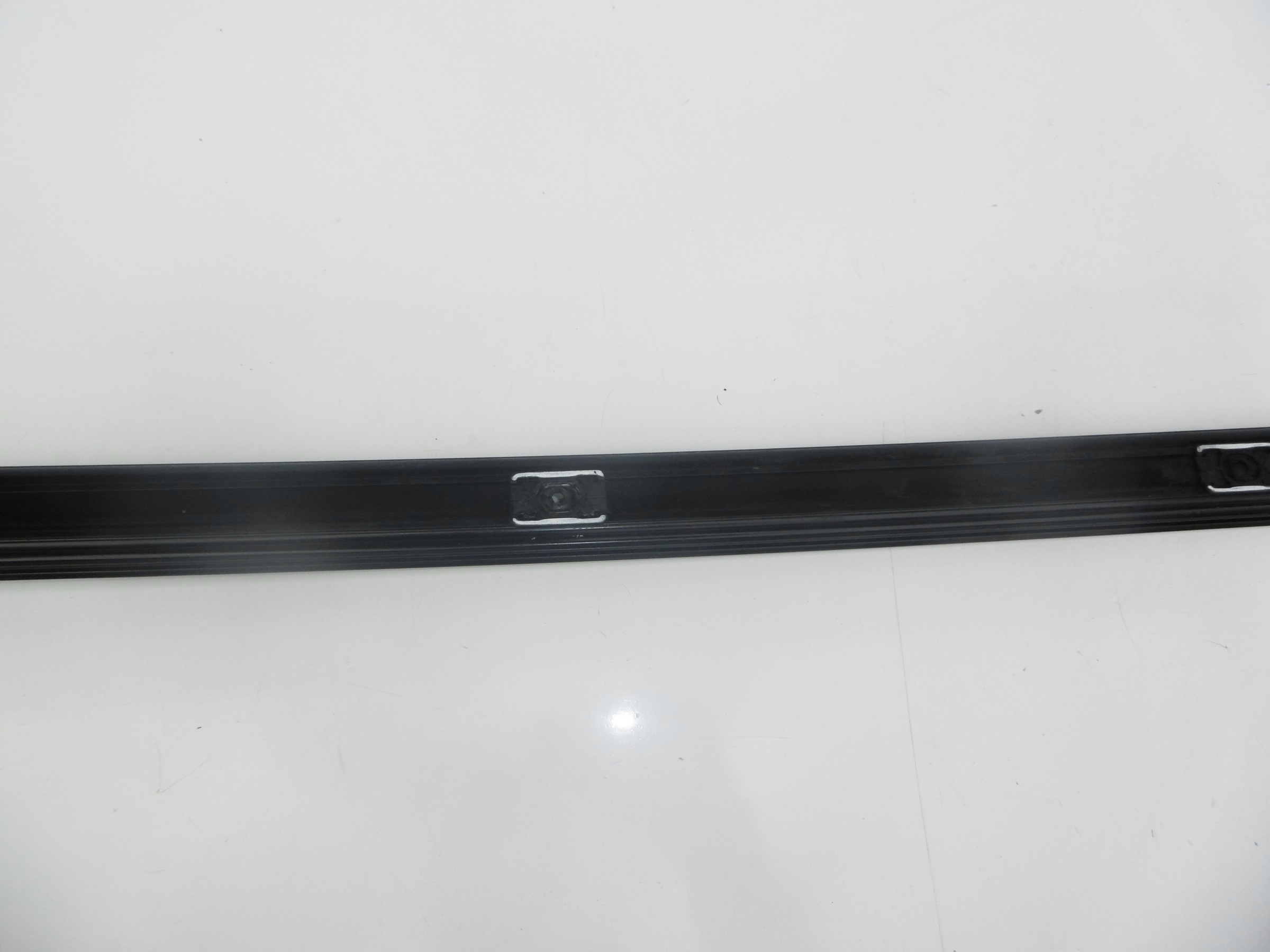 ski moulding roof left PORSCHE CAYENNE 7L