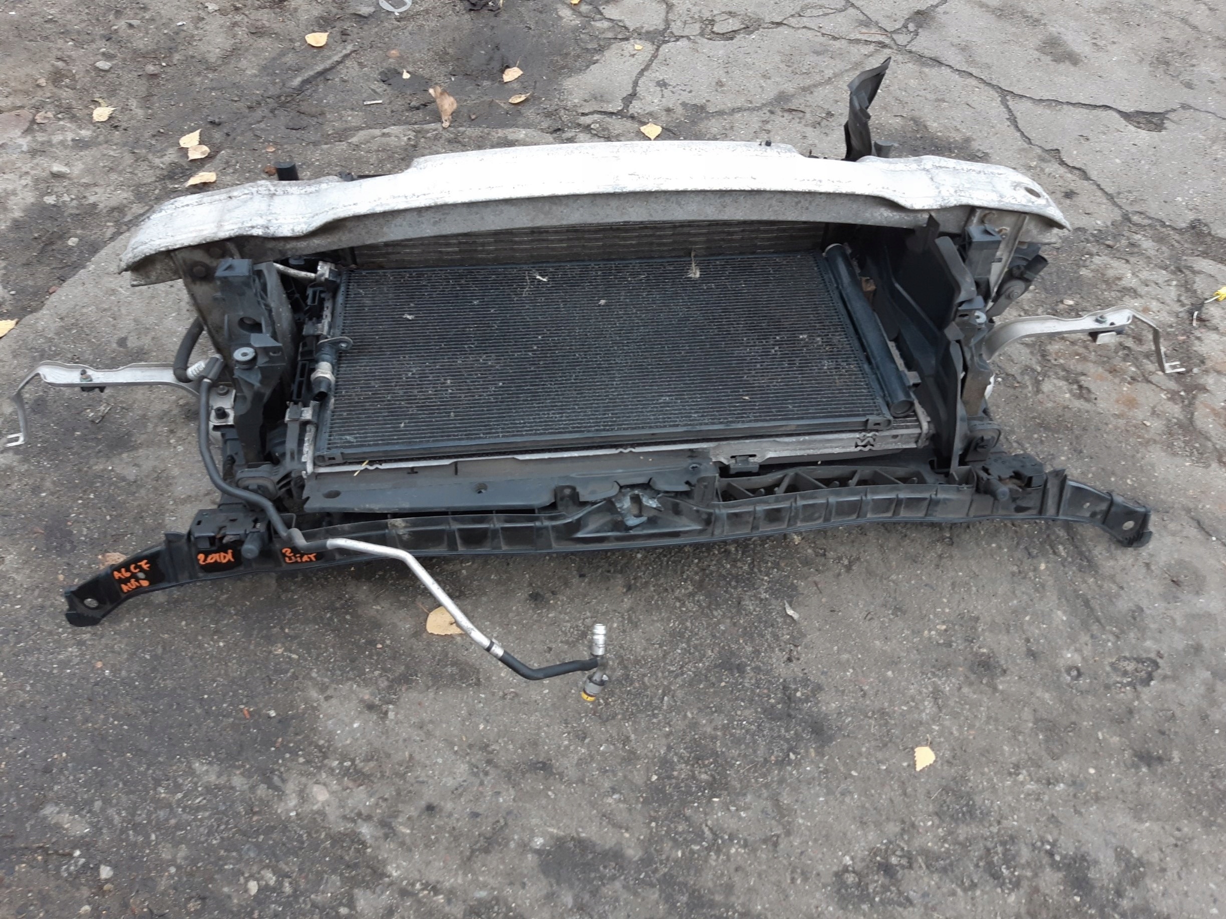 AUDI A6 C7 2.0 TDI TFSI support panel for radiators fans radiator sider pillar