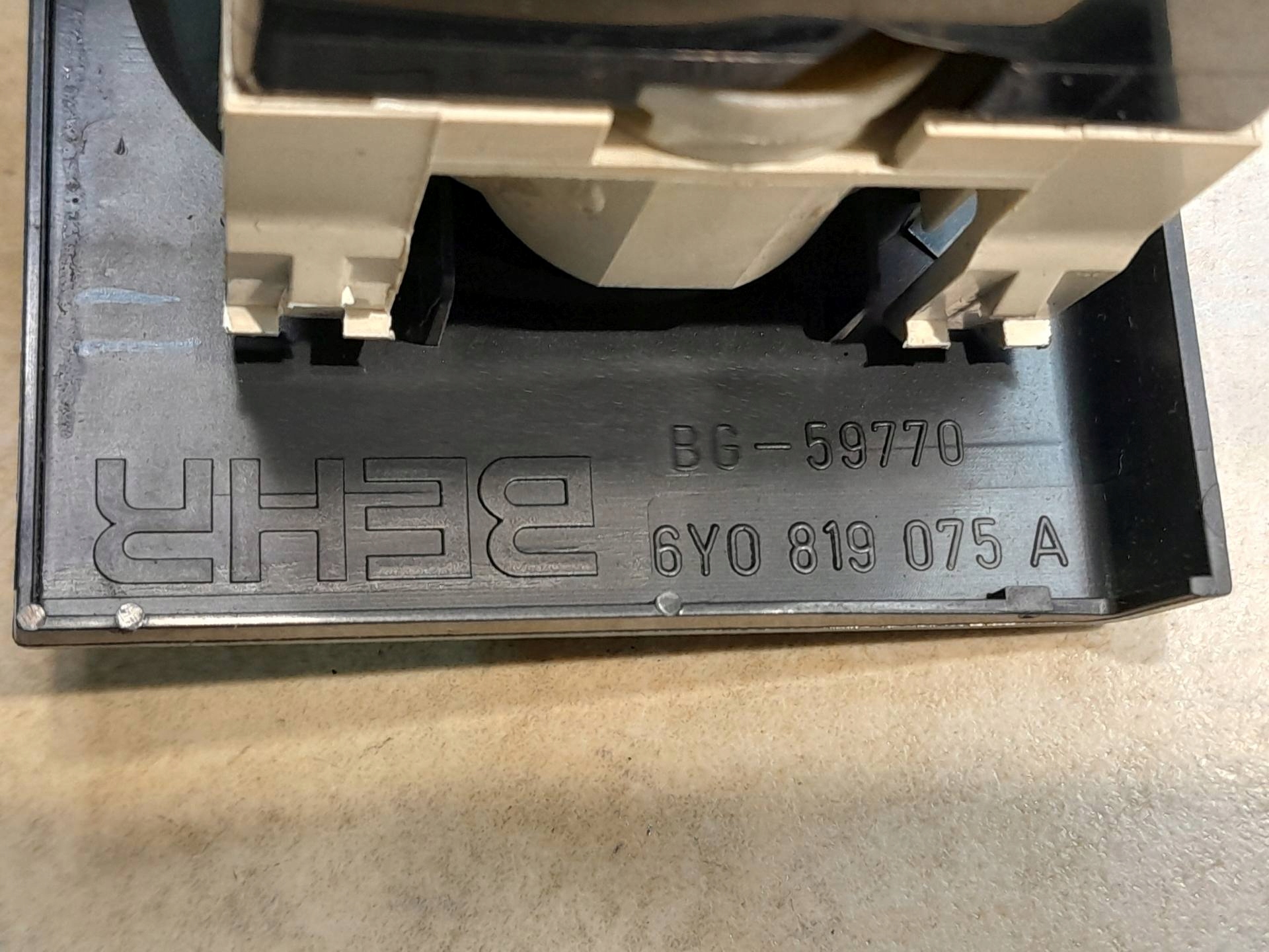PANEL BOCCHETTE SKODA FABIA e 1.4 MPI 6Q0819445