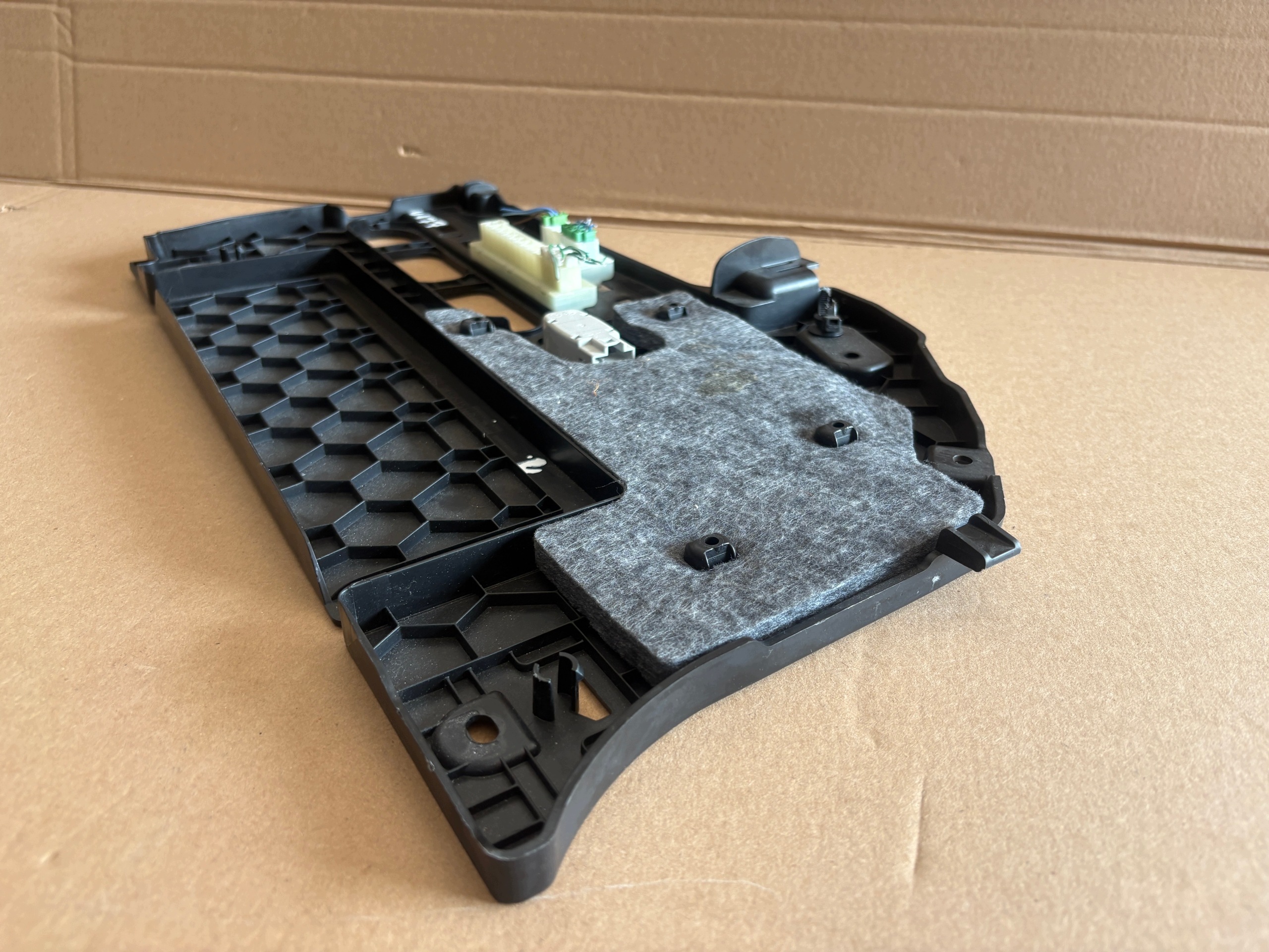 MERCEDES A classe W 177 couvre console A1776807501