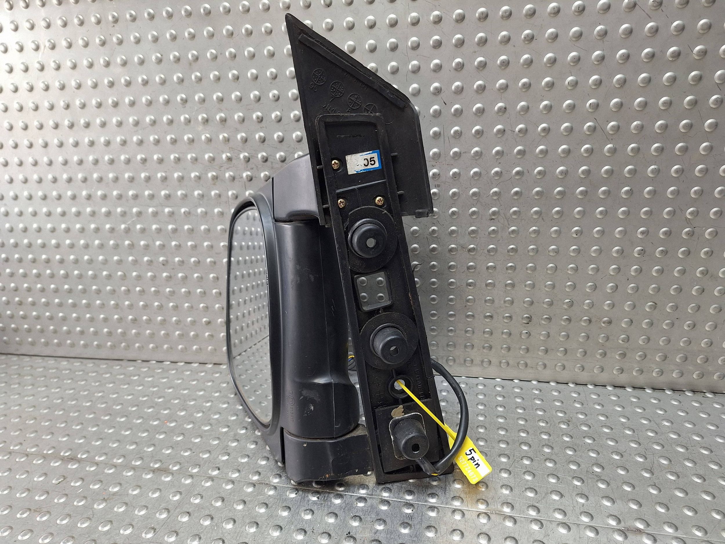 mirror left HYUNDAI H1 97-07 5 PIN EUROPA