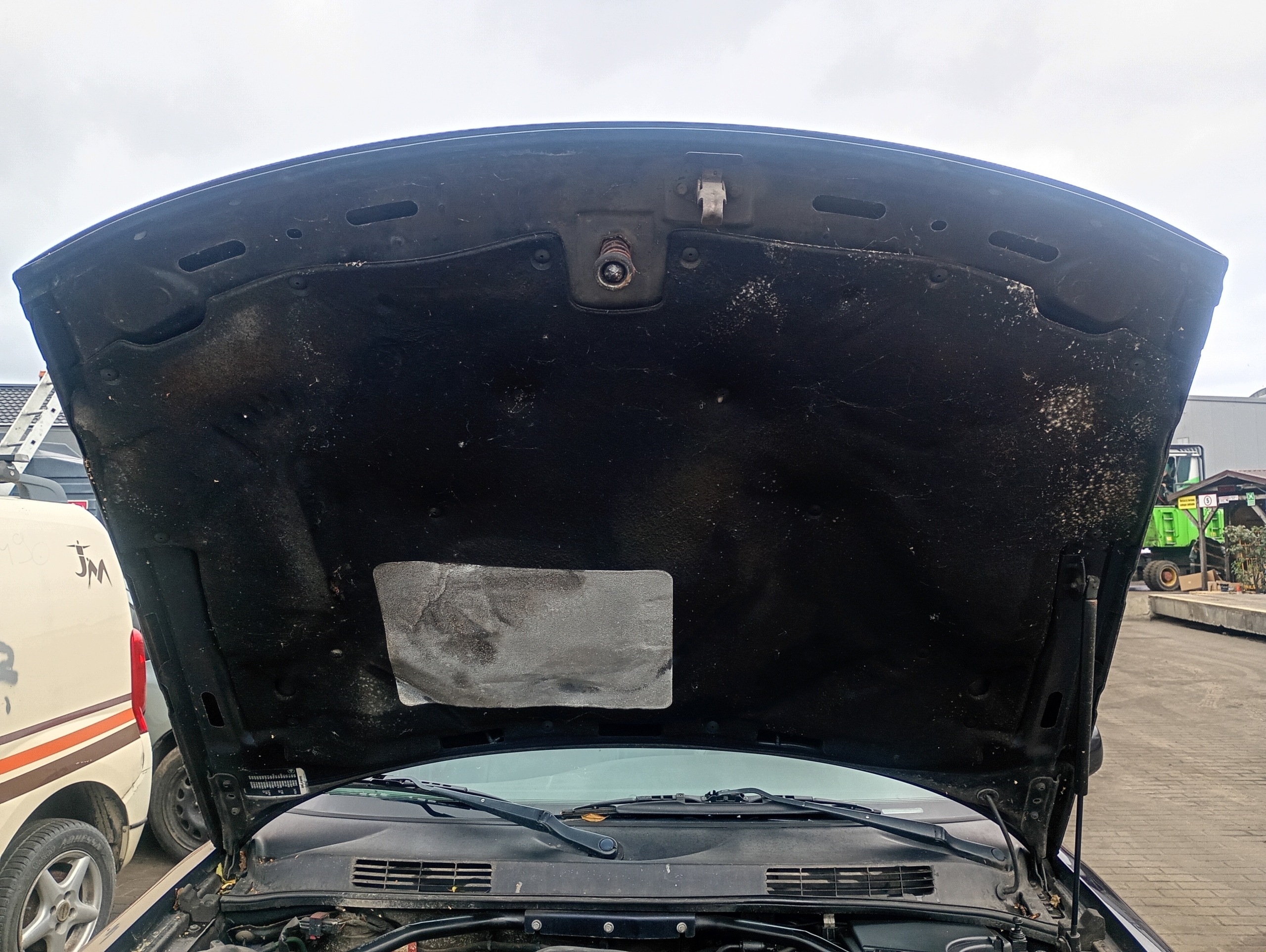 Cofano Saab 93 9-3 98-02 kod lakieru 257