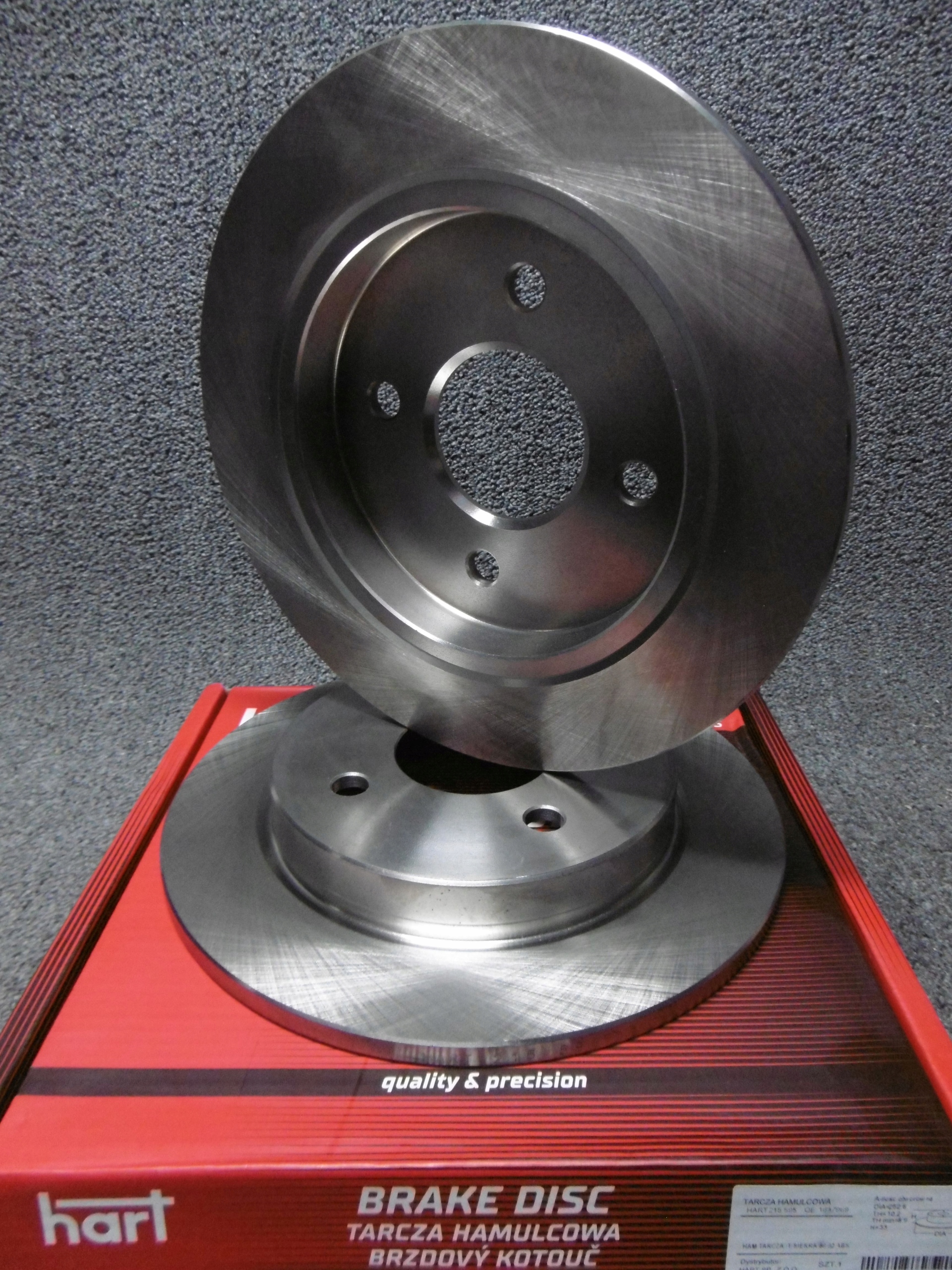 TARCZE KLOCKI TYL FORD FOCUS I MK1 wszystkie 98 04 Installation side Rear