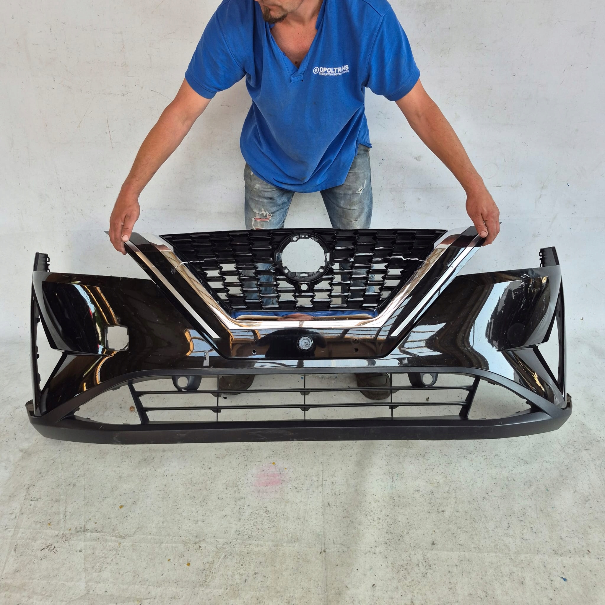 NISSAN QASHQAI III 3 21-24 bumper front front PDC