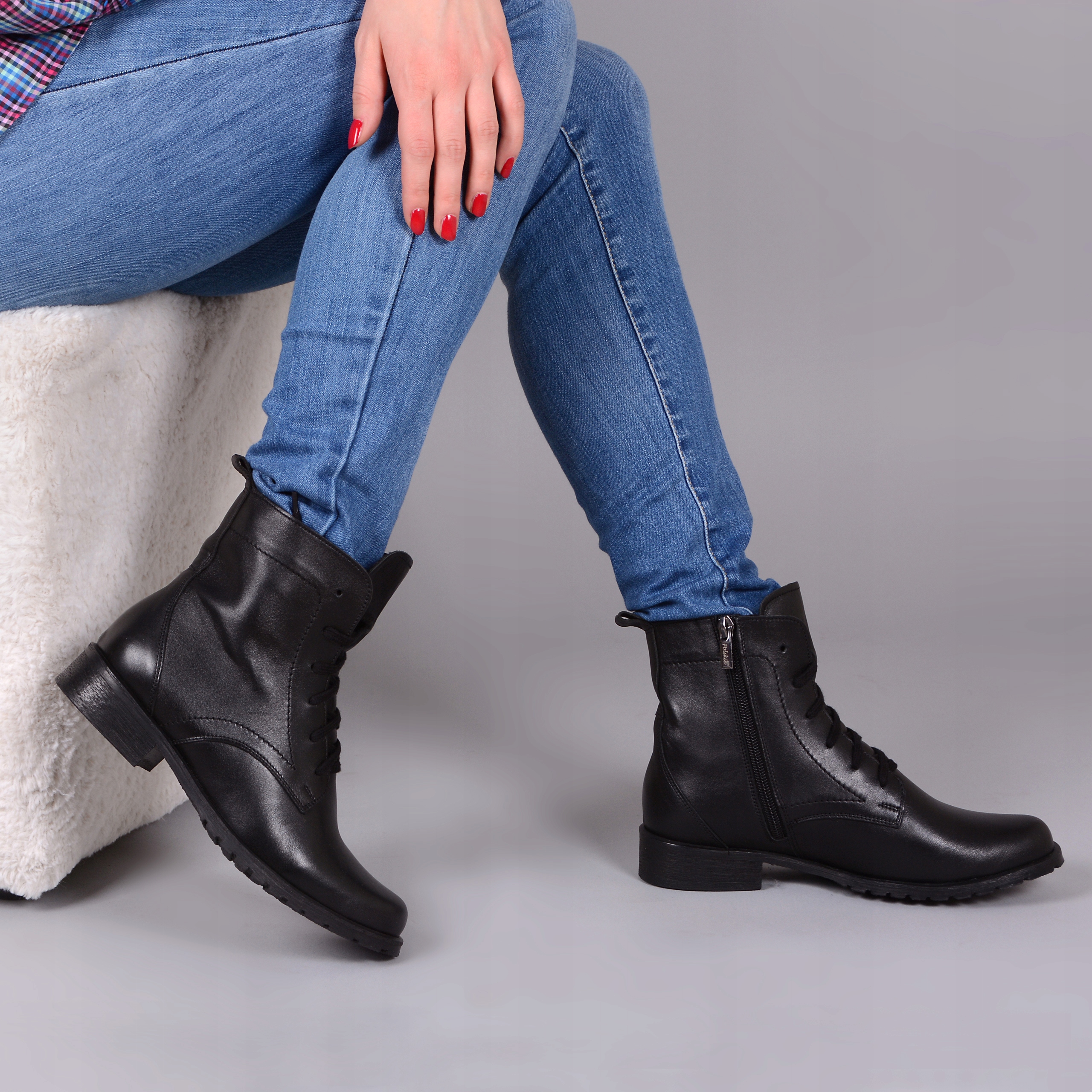 SKÓRZANE BOTKI SZNUROWANE WORKERY DAMSKIE- SKÓRA NATURALNA ROZMIAR 40 Rozmiar 40