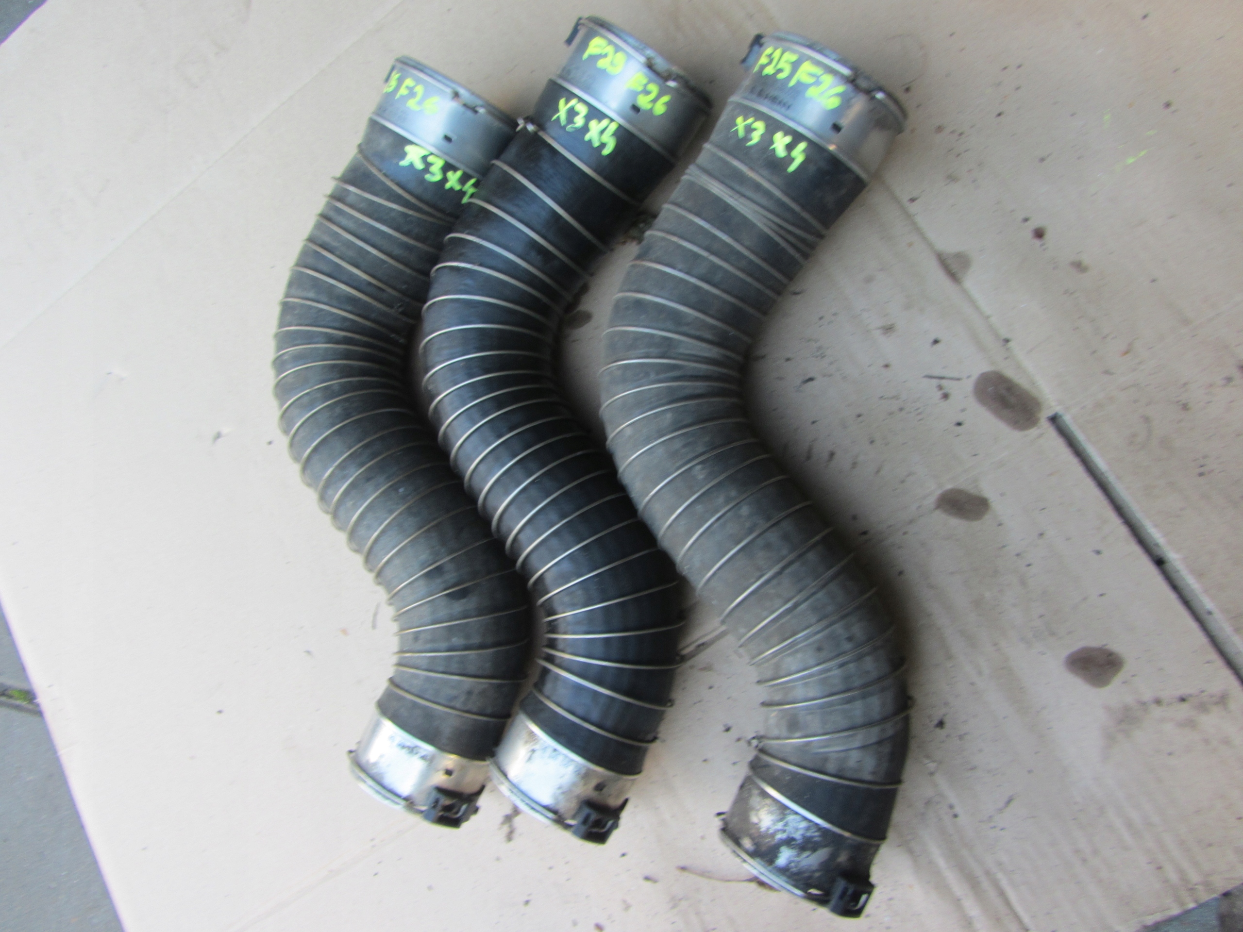 BMW F25 X3 f26 X4 Труба INTECOOLER 8573762