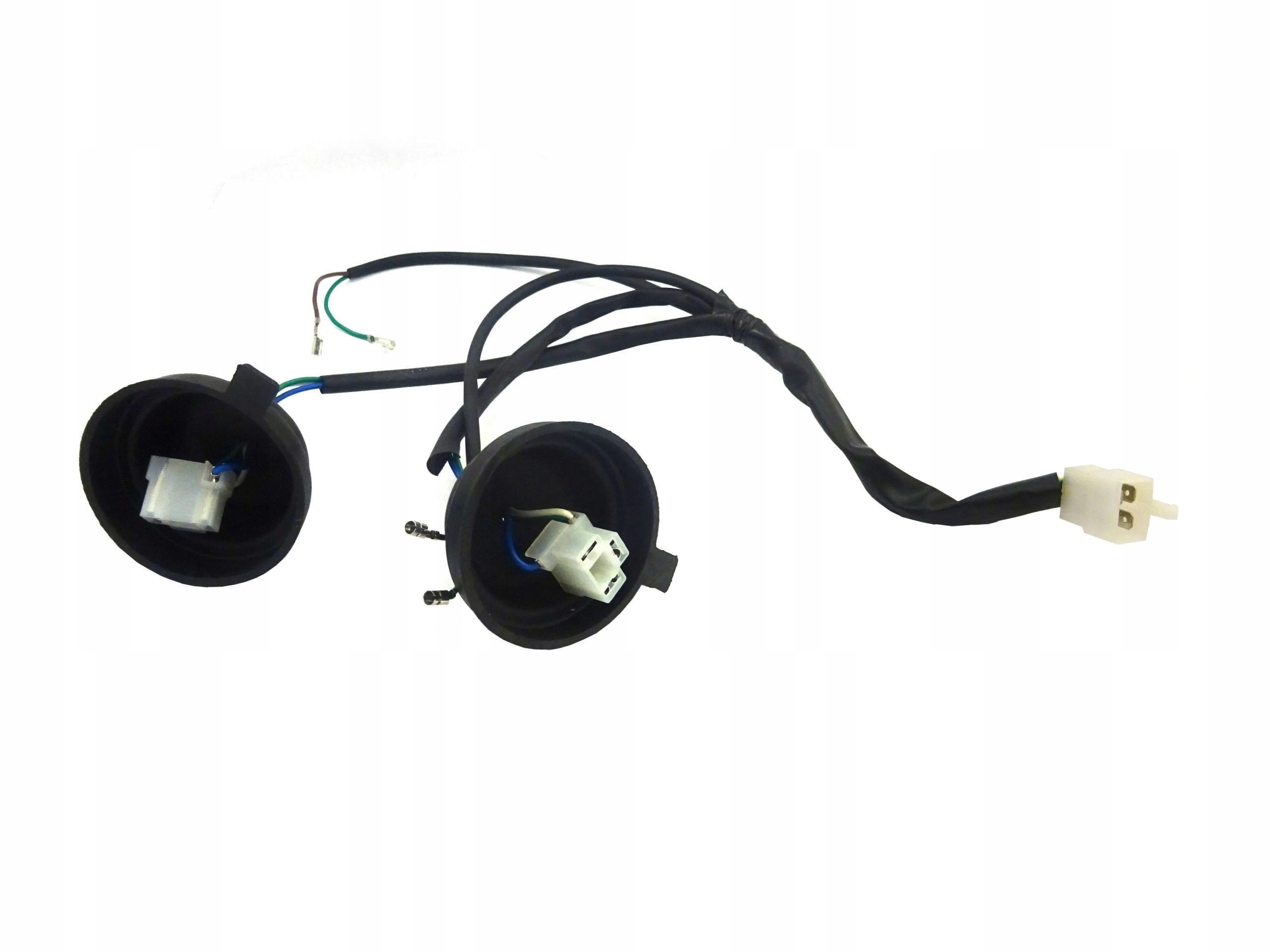 T57901 - JUNAK 607 ПЕРЕДНИЙ ЛУЧ ФАРЫ