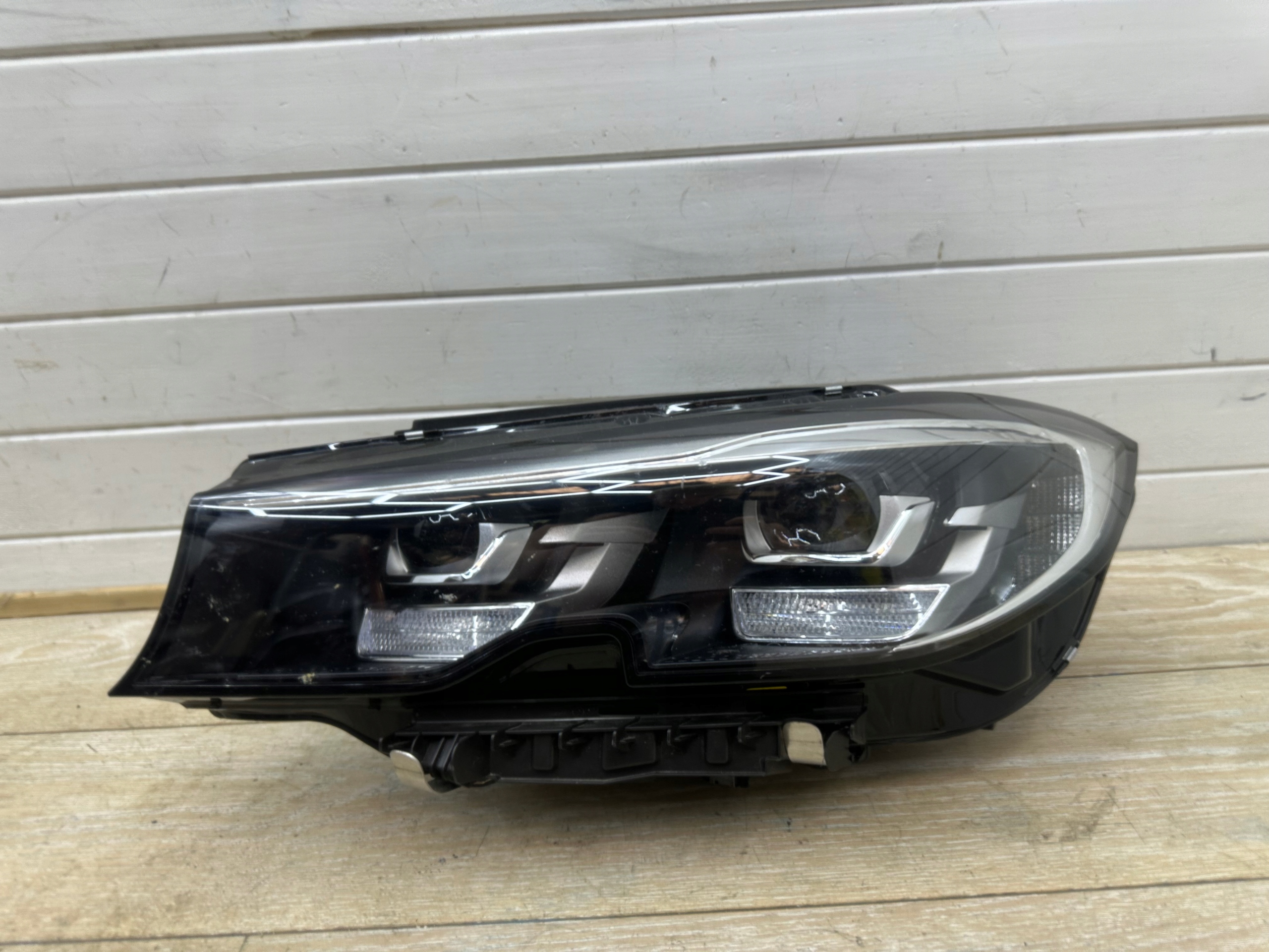 BMW 3 G20 G21 LED light right left front new EUROPA original