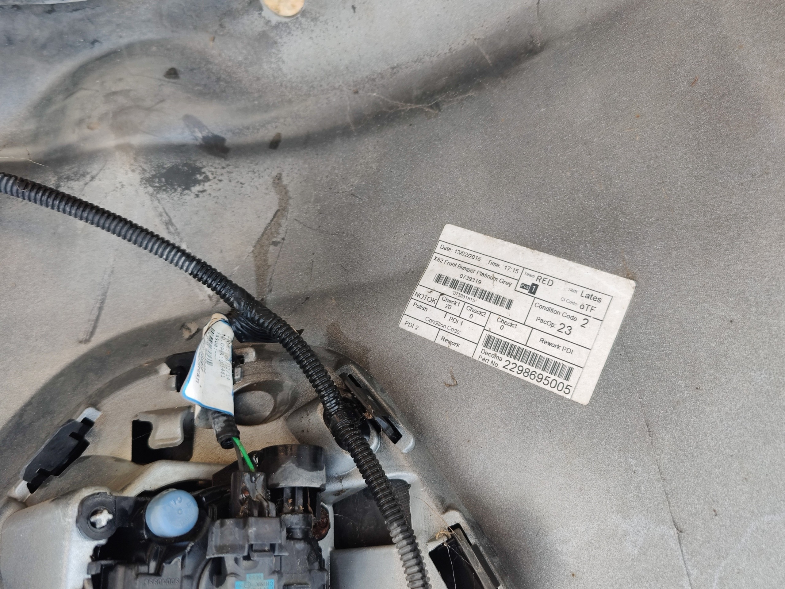 OPEL VIVARO B 2015R bumper front front complete SREBRNY