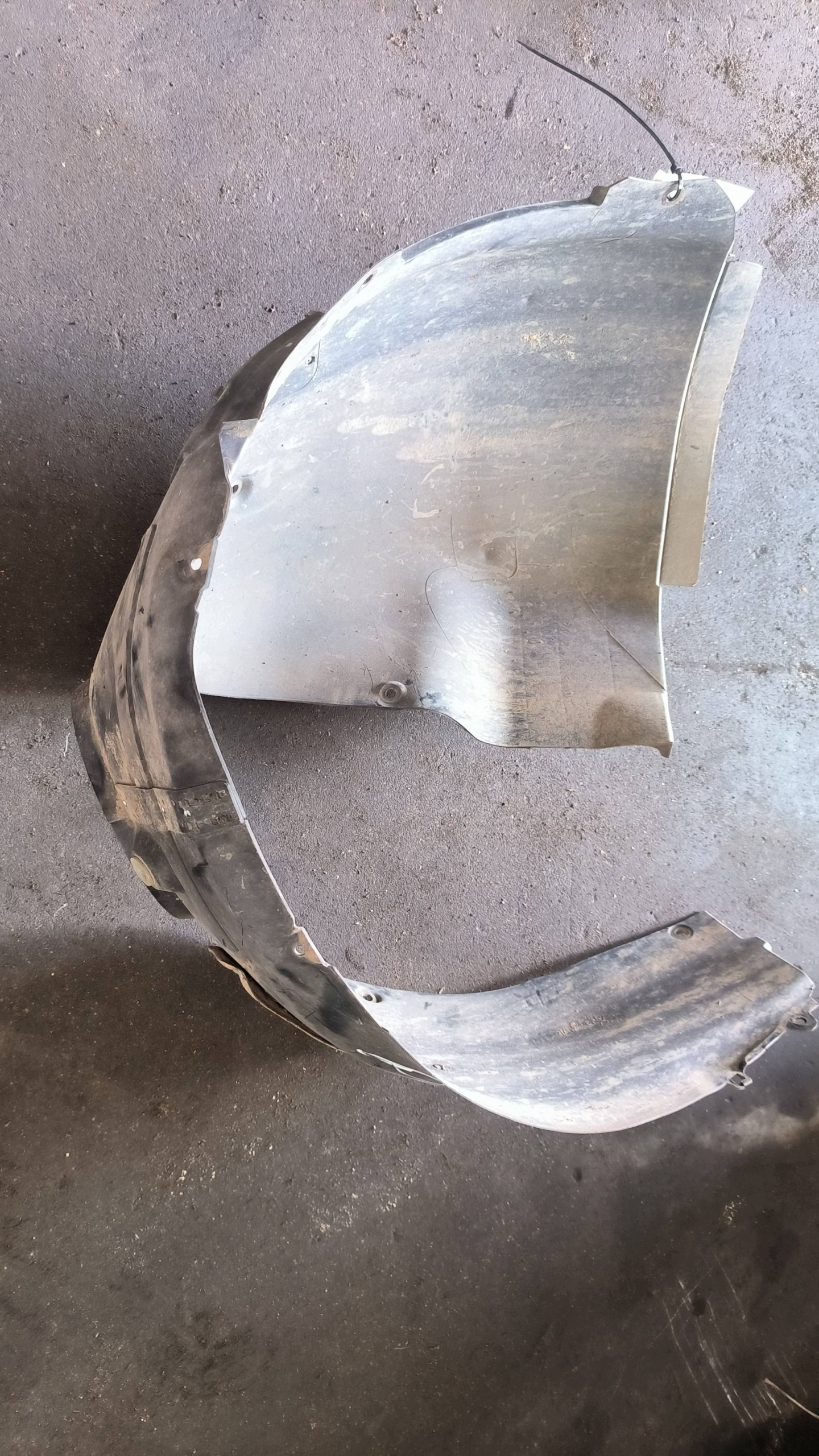 mudguard right front HYUNDAI KONA