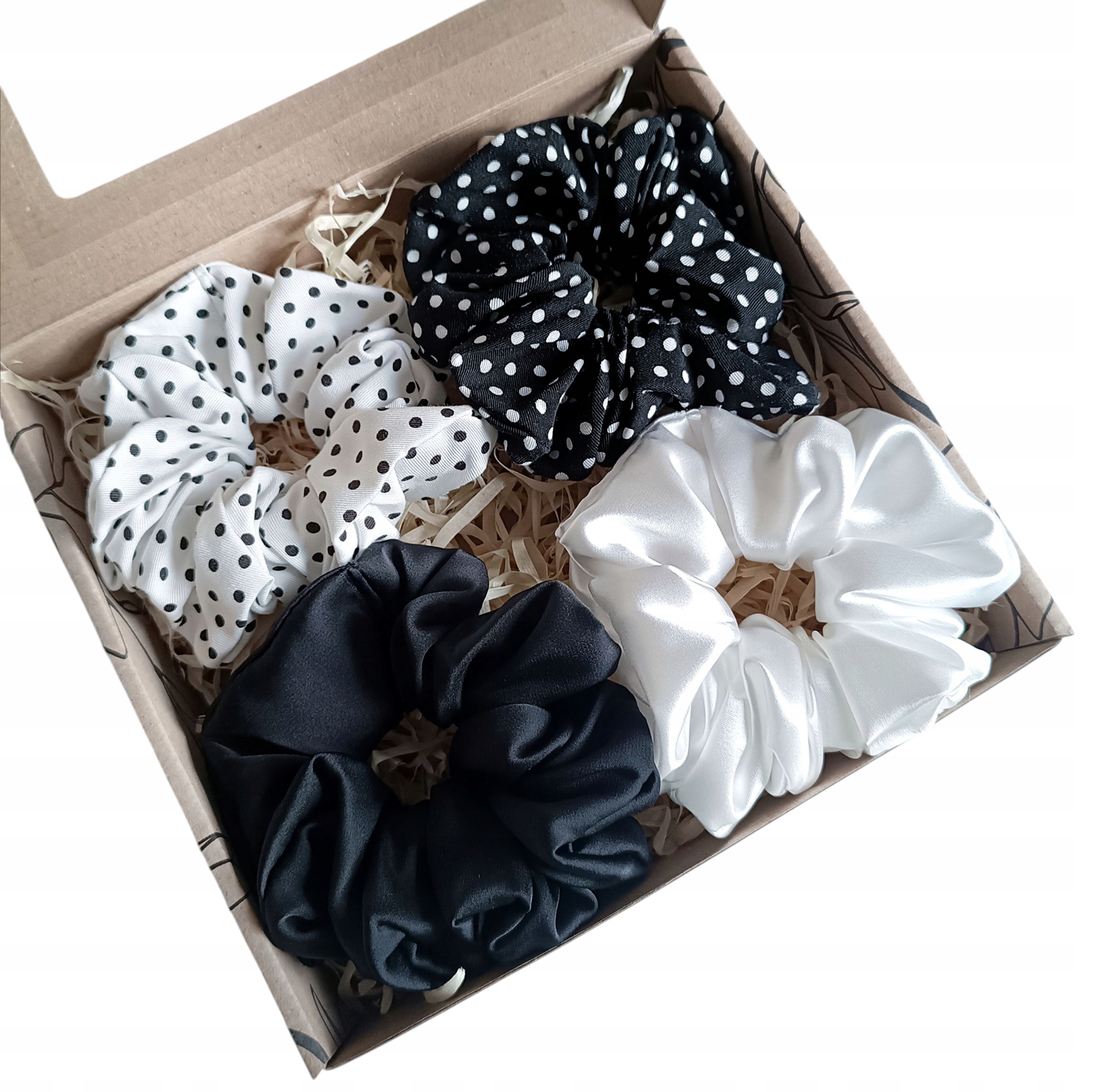 4 Ručně Šité Gumičky Na Vlasy Krabička S Okénkem Na Dárek – „dots“