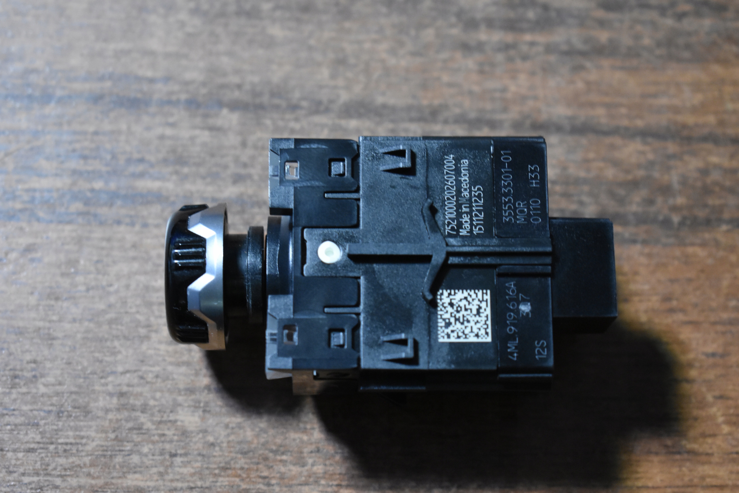 IDEALNY potentiometer LAMBORGHINI URUS 1