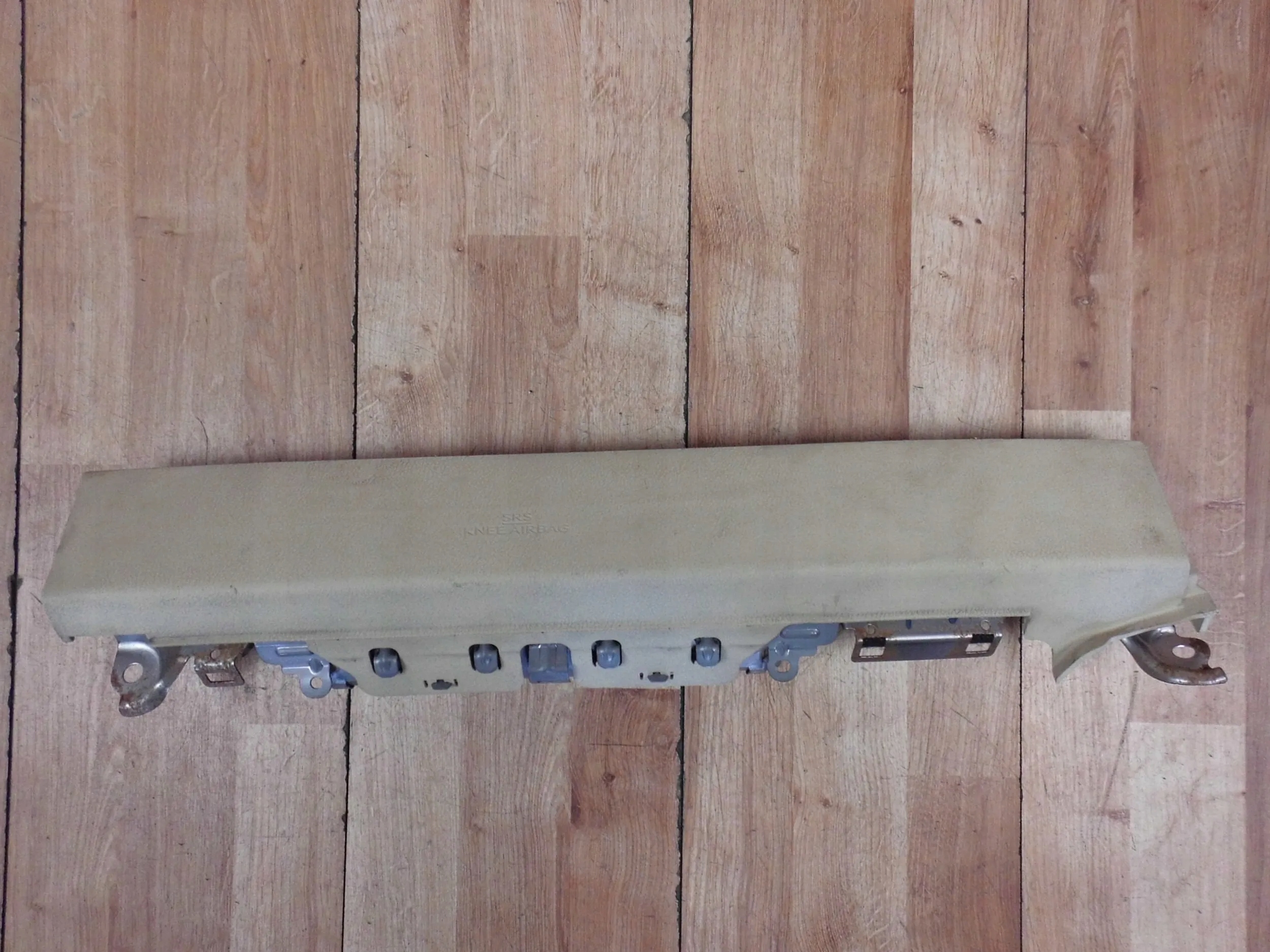 Lexus RX450H 2013 knee airbag airbag right