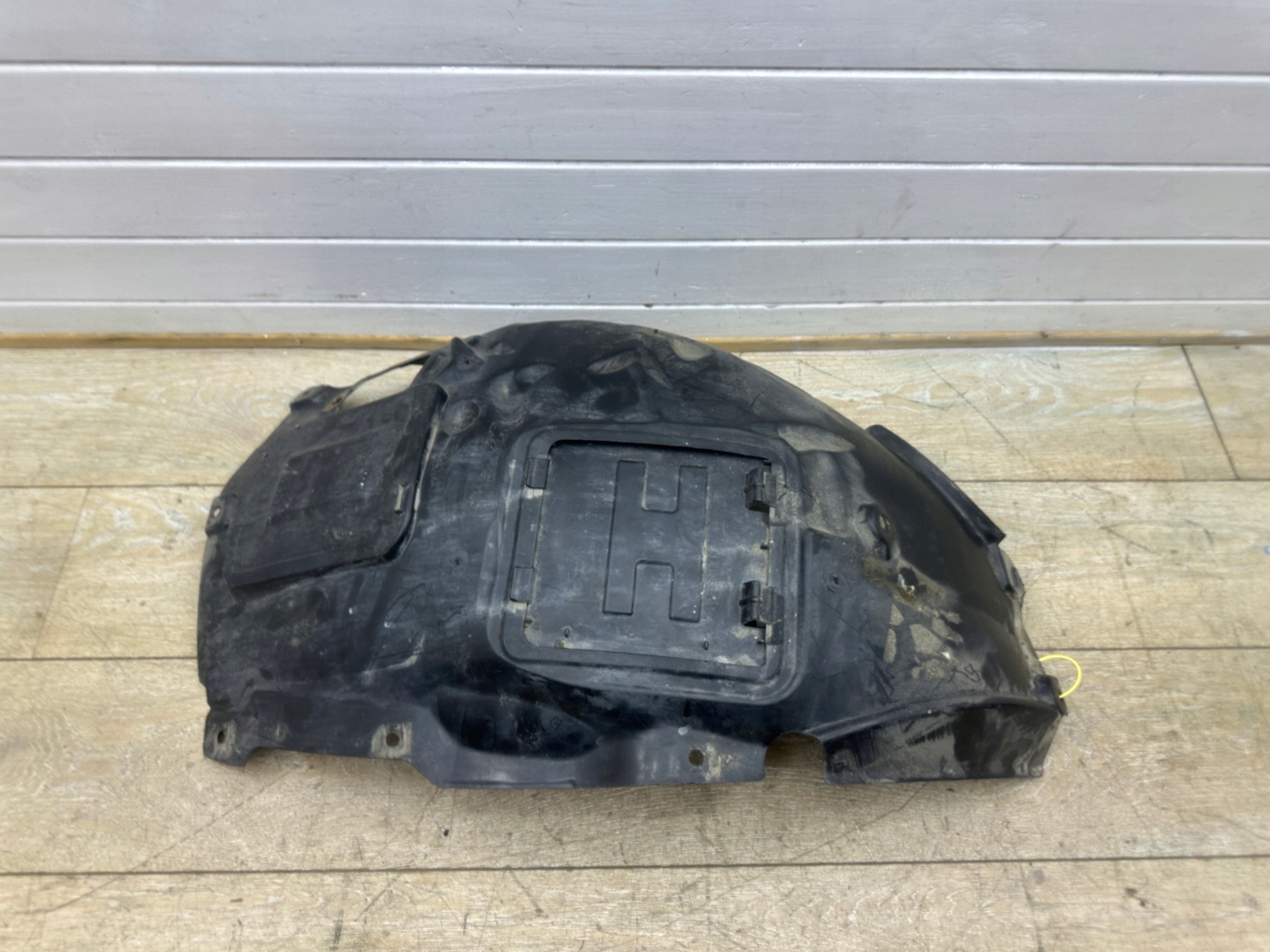 mudguard left front BMW 3 F30 F31 7260725 7260699