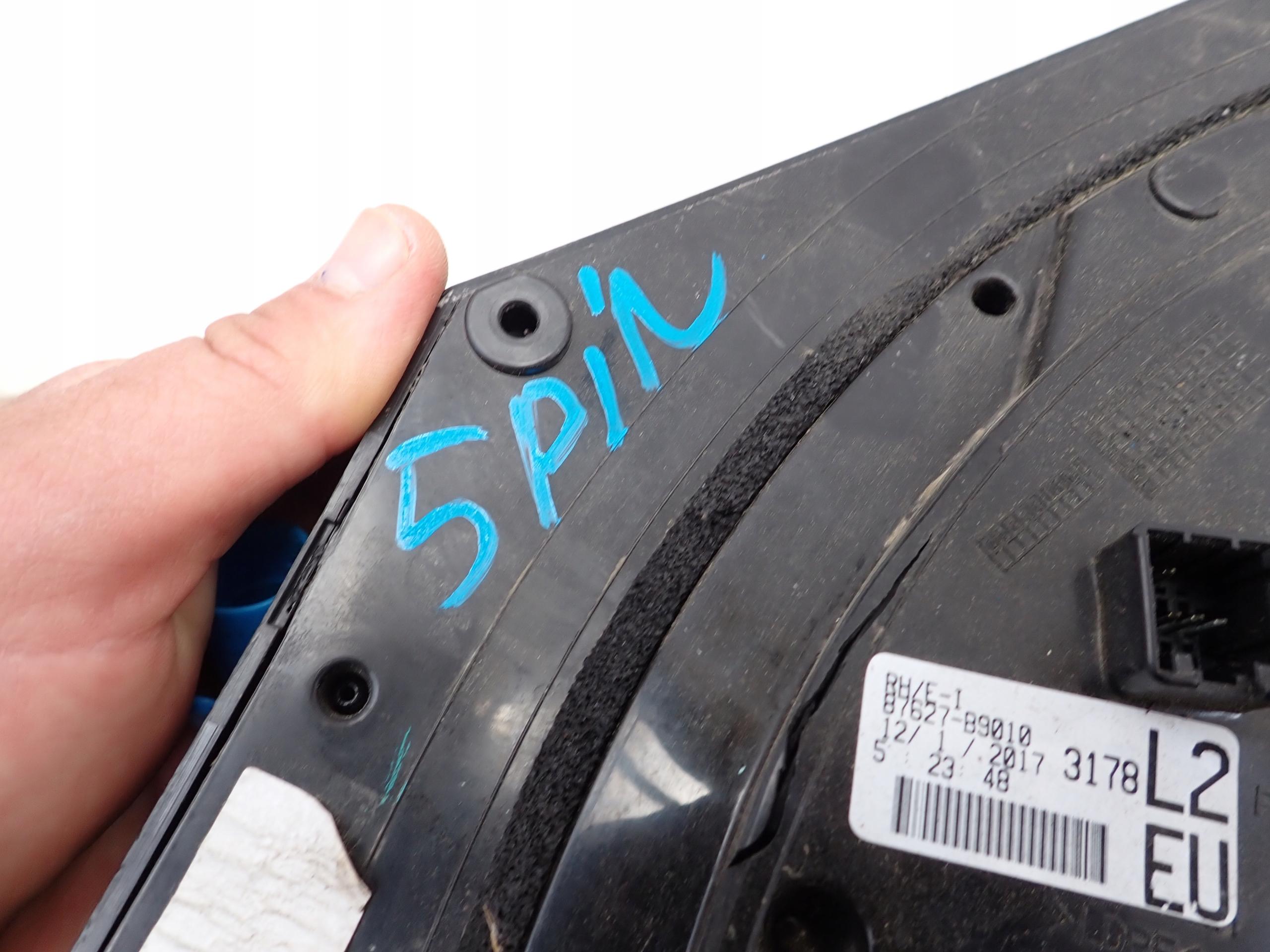 HYUNDAI I10 II 13- mirror right 5PIN 87627-B9010