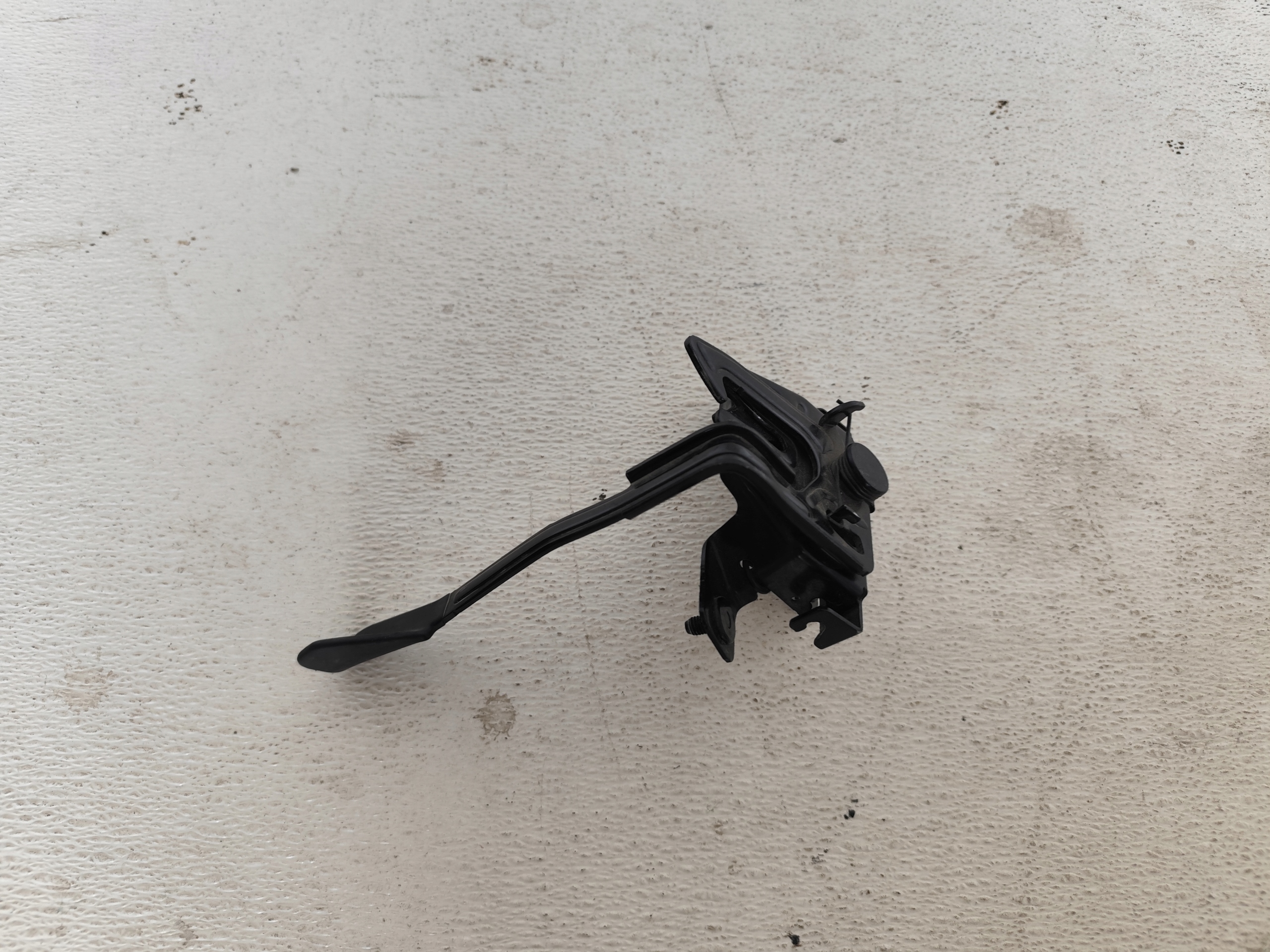 HYUNDAI IX20 2018 bonnet latch lock