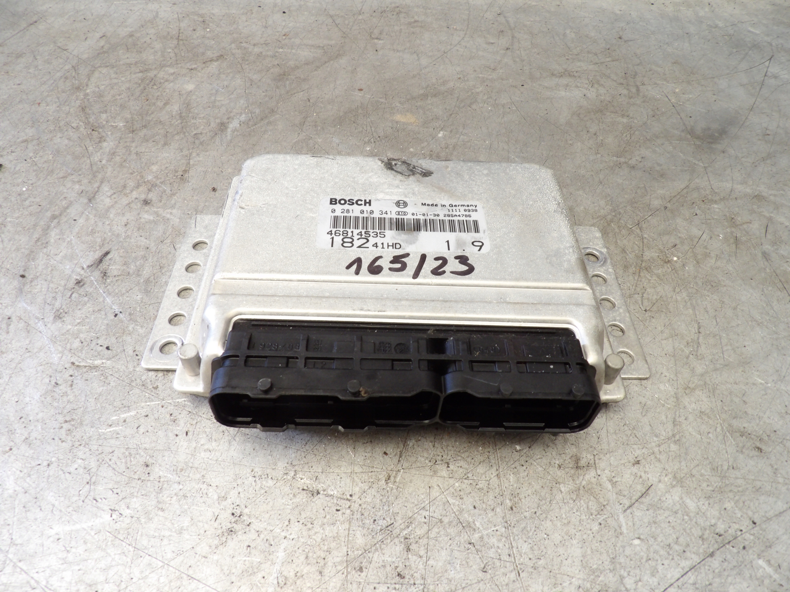 FIAT BRAVA COMPUTER 1,9 JTD LIFT 0281010341