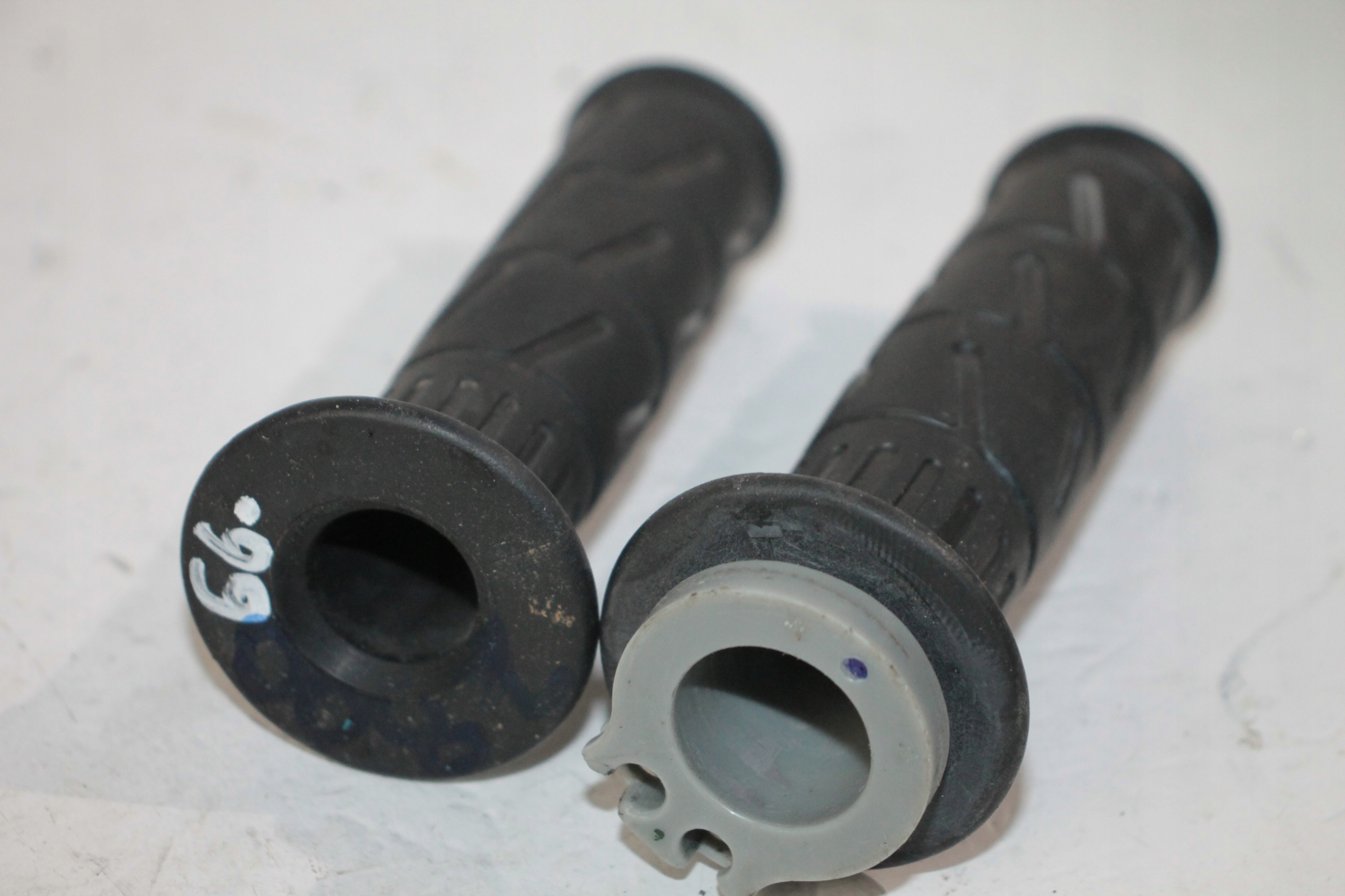 KAWASAKI Z800 13-18 MANETKI