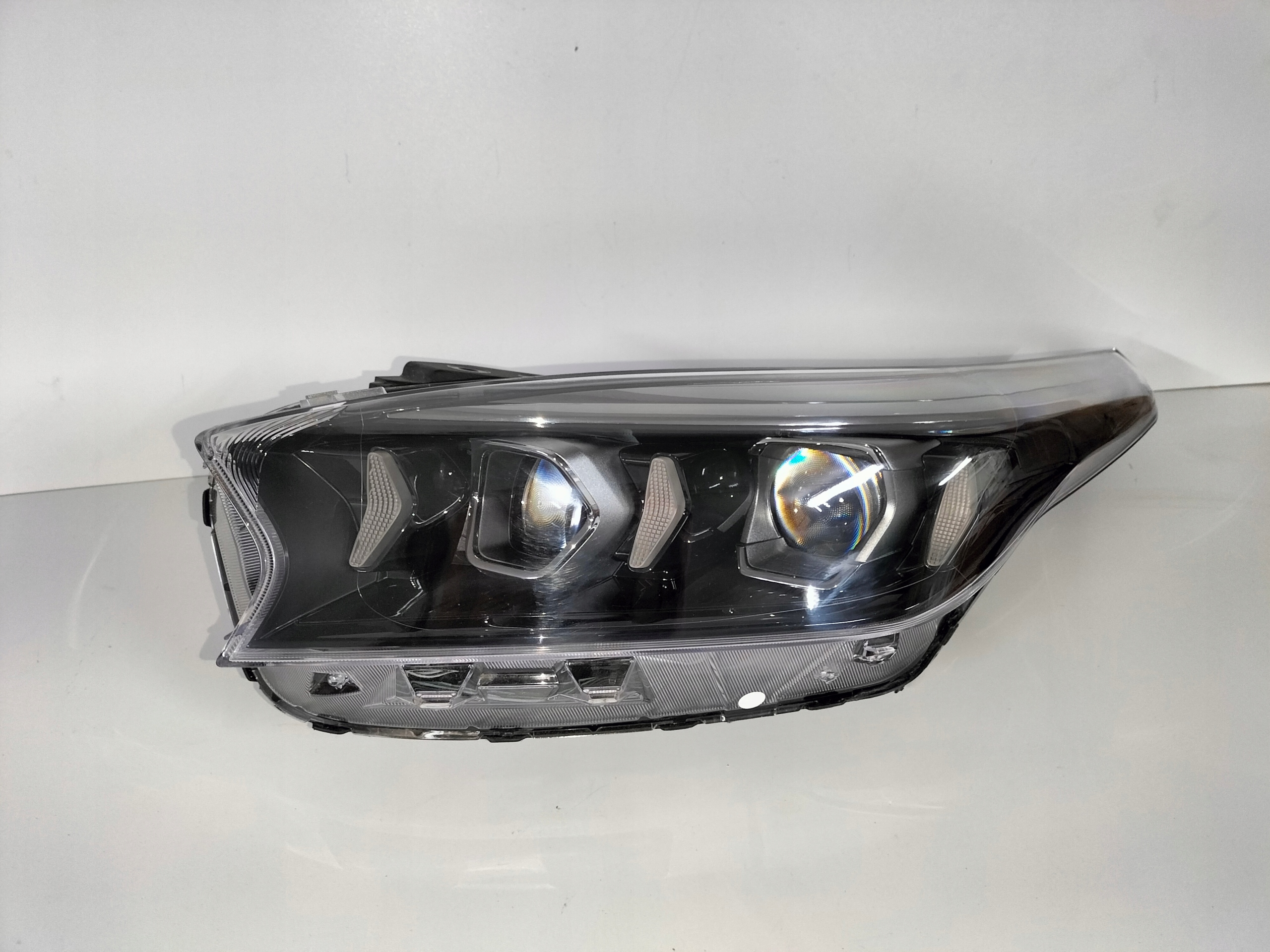 light front reflektor left KIA X-CEED LIFT 22- FULL LED