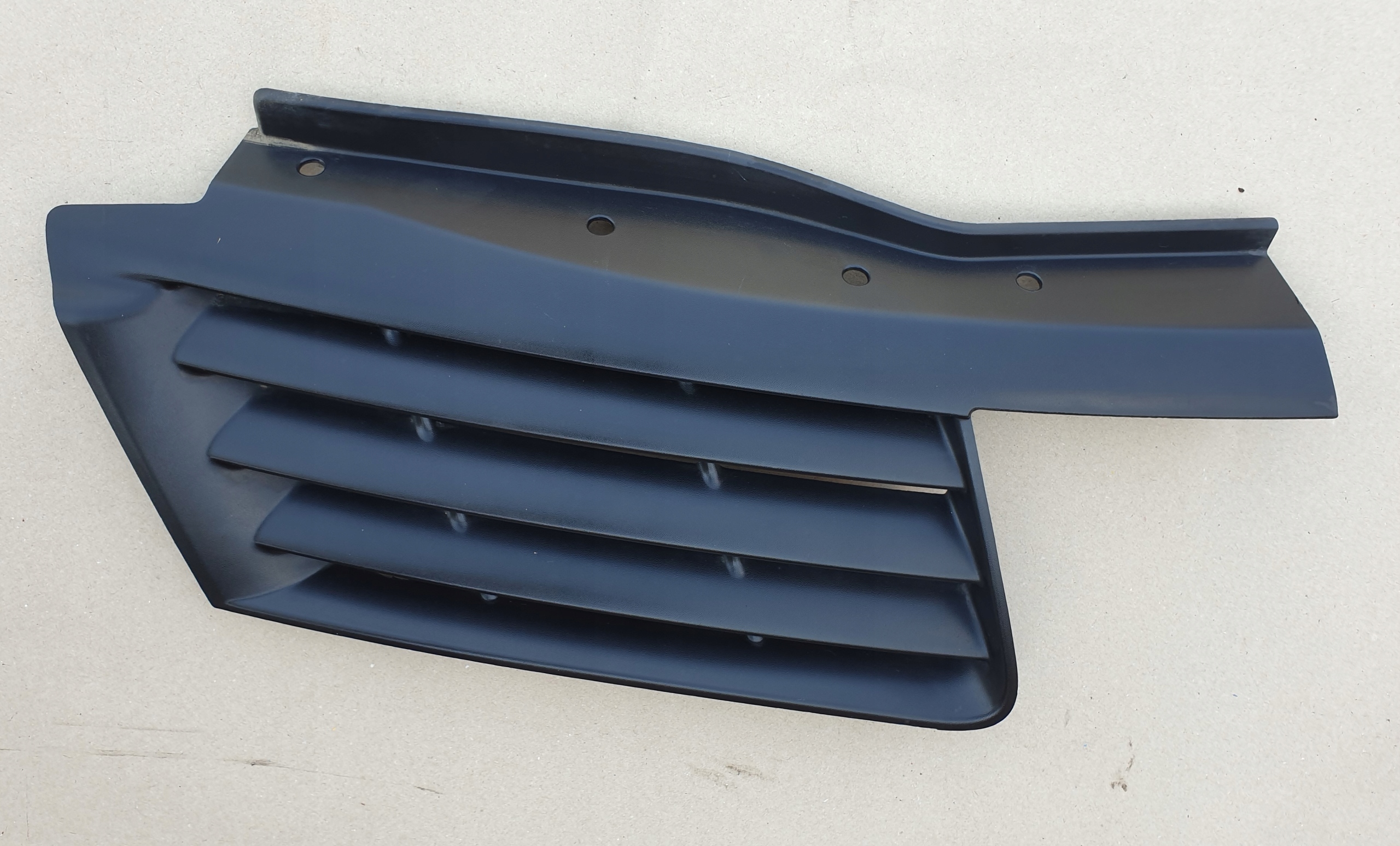 grid grill grille RENAULT 31053M OE