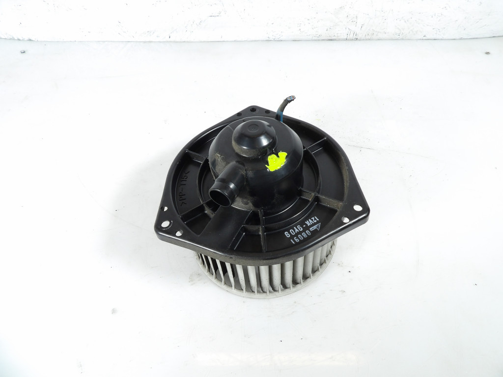 HONDA HRV and LIFT heating air 0B091