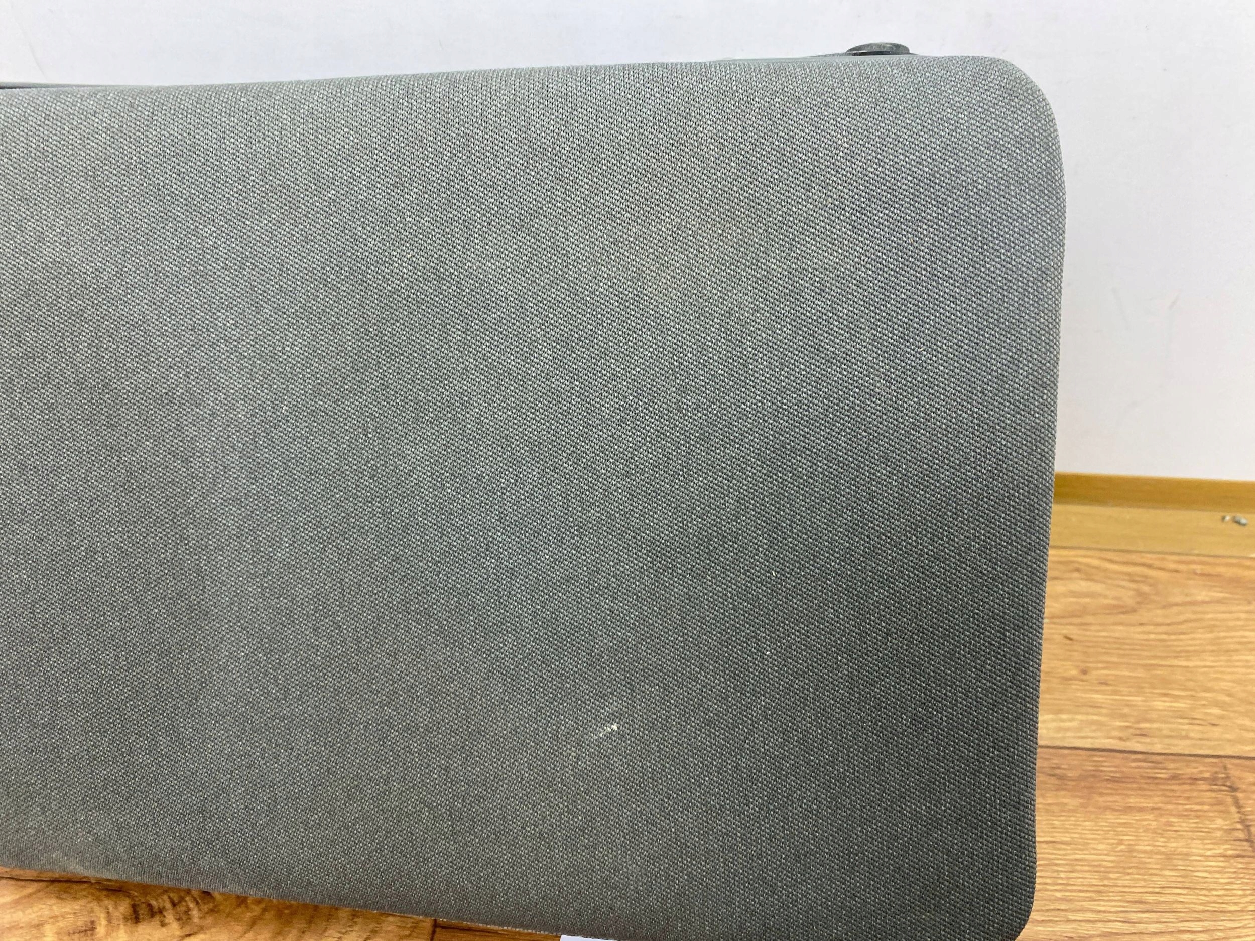 armrest rear kanapy Dodge Ram 1500 2019+