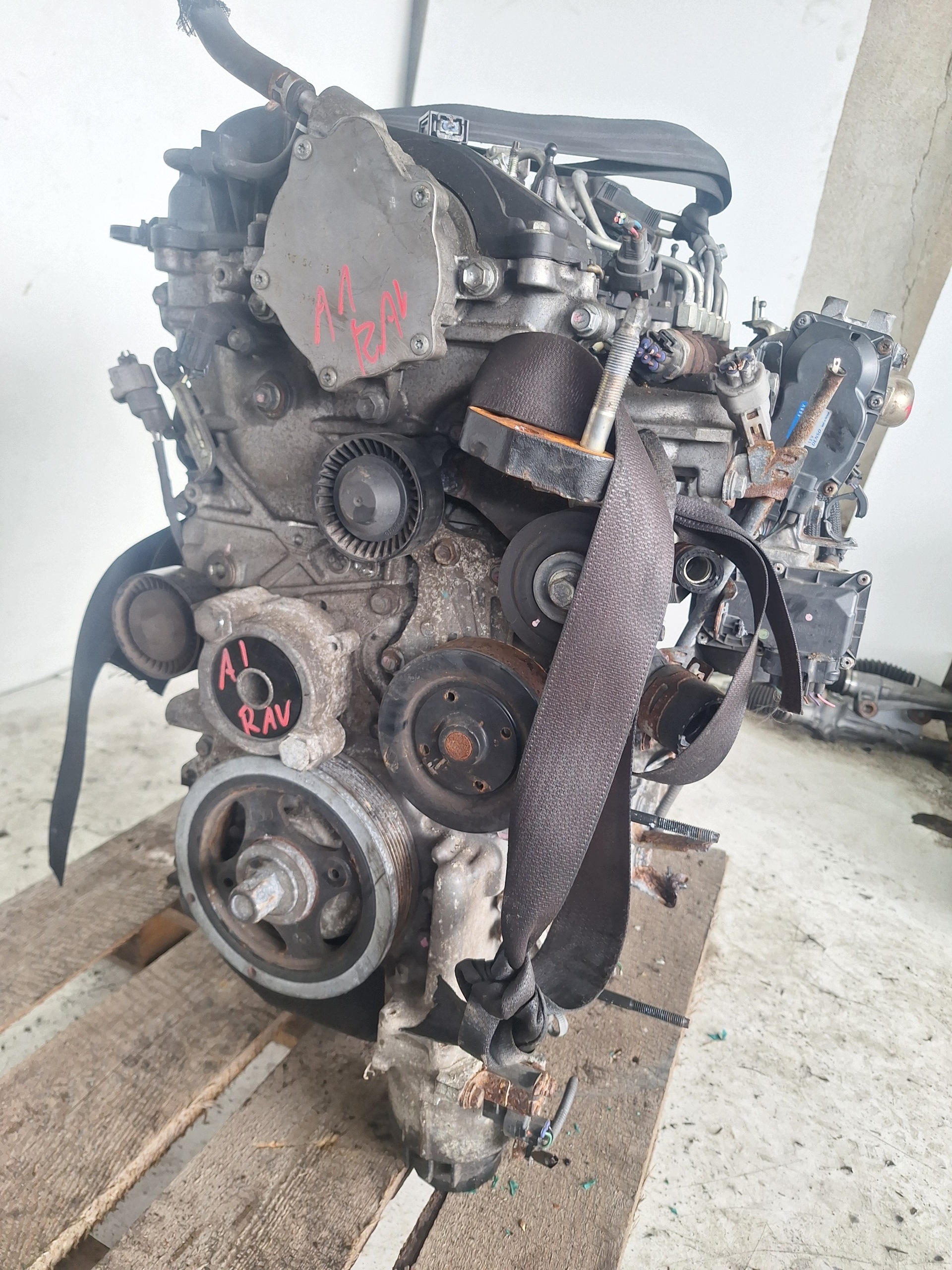 TOYOTA RAV4 IV 13-16 engine 2.0D-4D 1AD-FTV 125KM 91KW EUOR 5