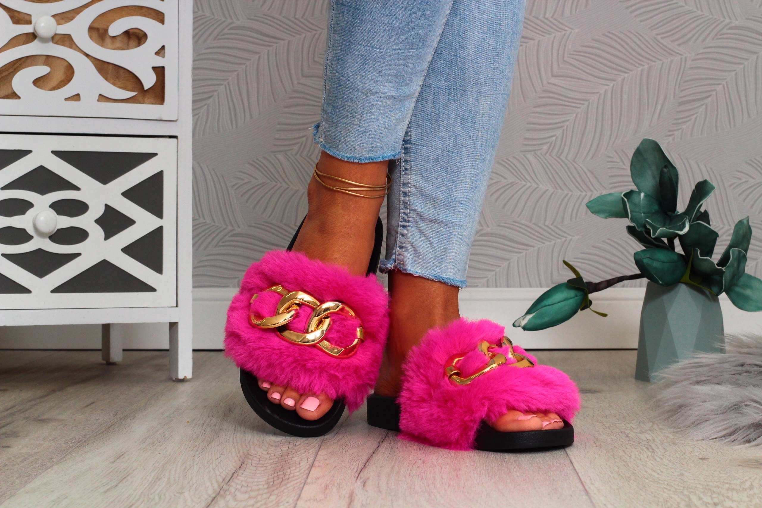 KLAPKI Z FUTERKIEM DAMSKIE KAPCIE FUTERKO ŁAŃCUCH Rozmiar 36