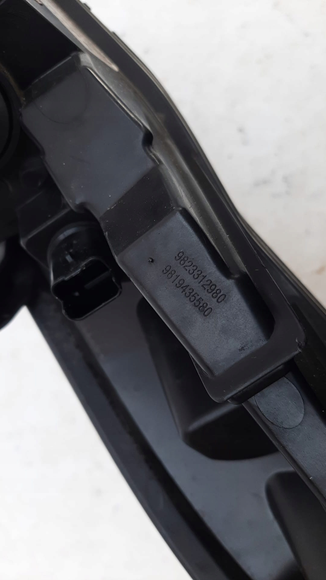 CITROEN C3 III 16- LED DRL right front front 9823312980