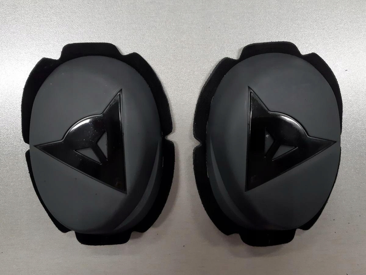 Slidery Dainese Pista Knee Šedé N