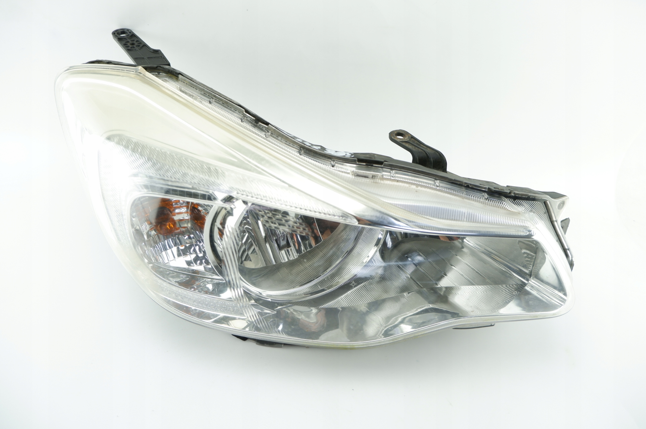 ФАРА ФАРА ПРАВЫЙ ПЕРЕД SUBARU XV И (12-15) UK