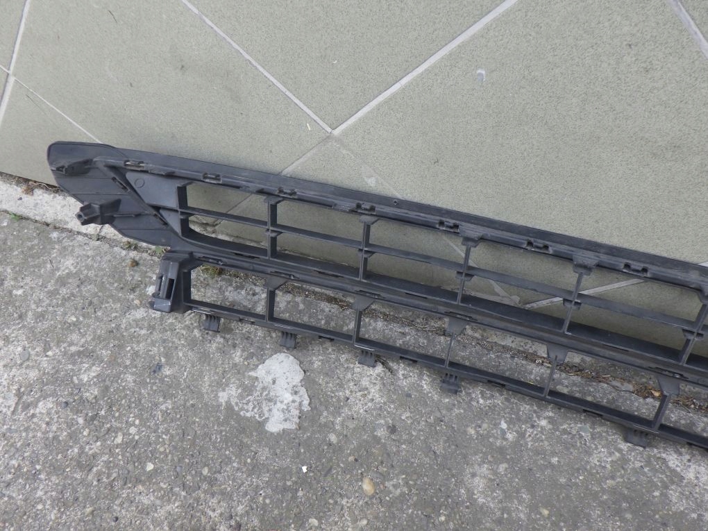 VW POLO 2G 2GA 2018- grid of a bumper