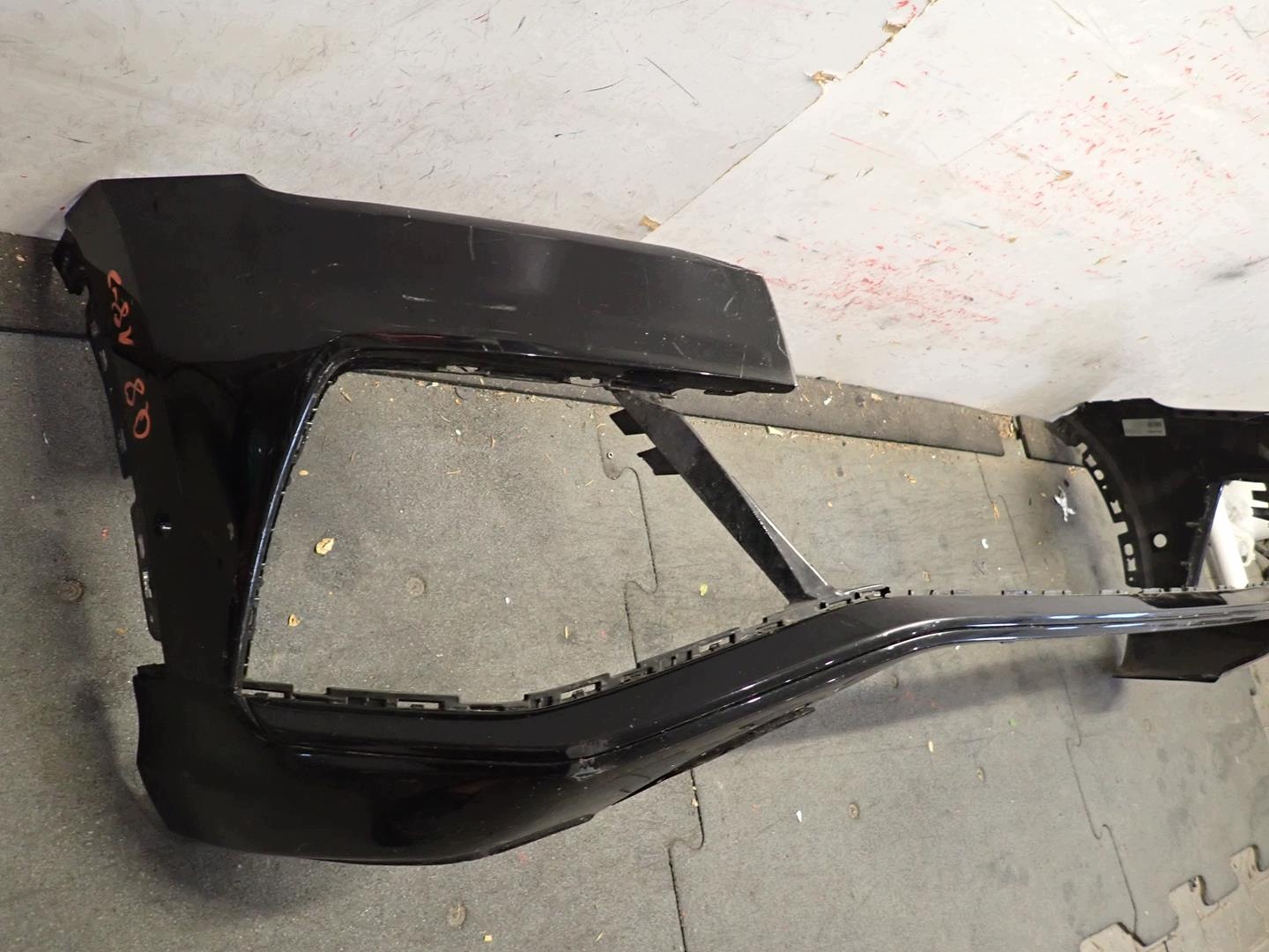 bumper front front AUDI Q8 2018- 4M8807437D