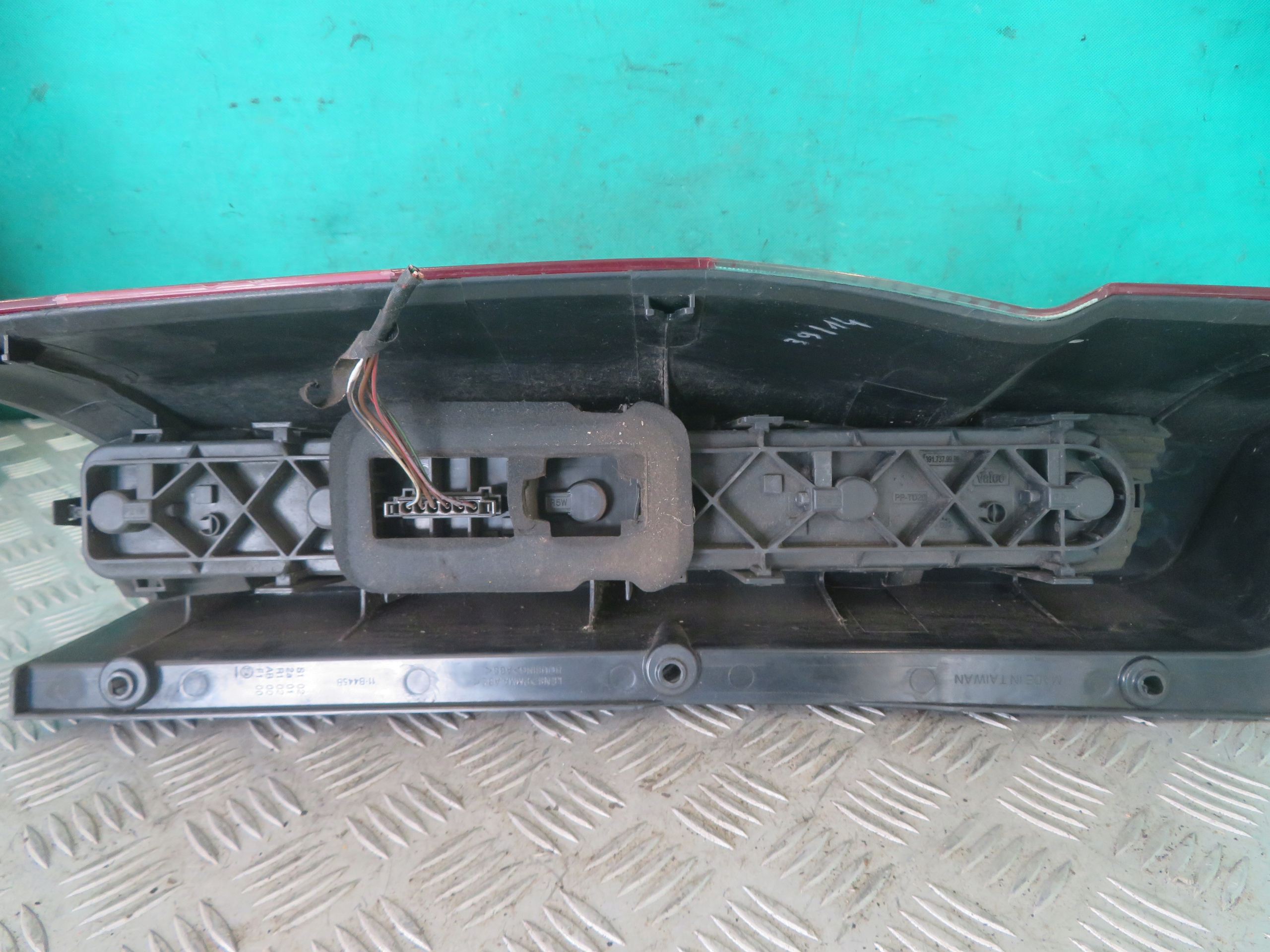 light right rear part MERCEDES SPRINTER 10R A9068200264