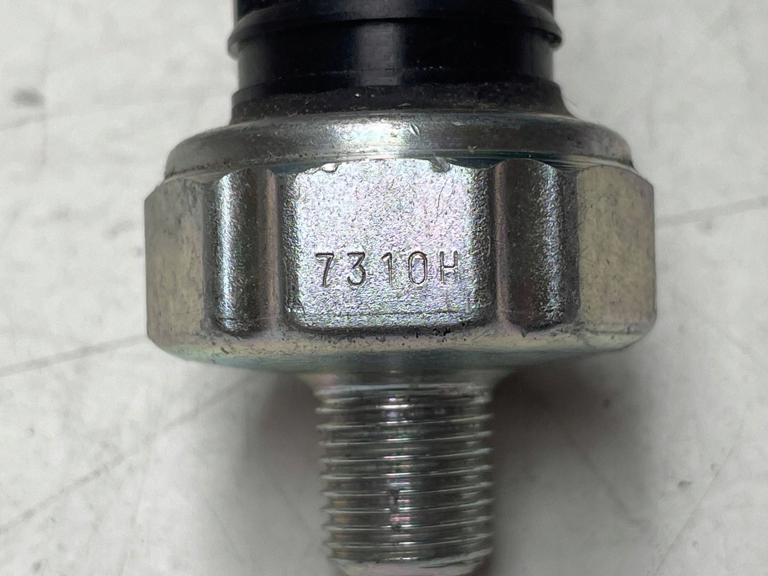 sensor CUSNIENIA oil BMW OEM 7310H !J