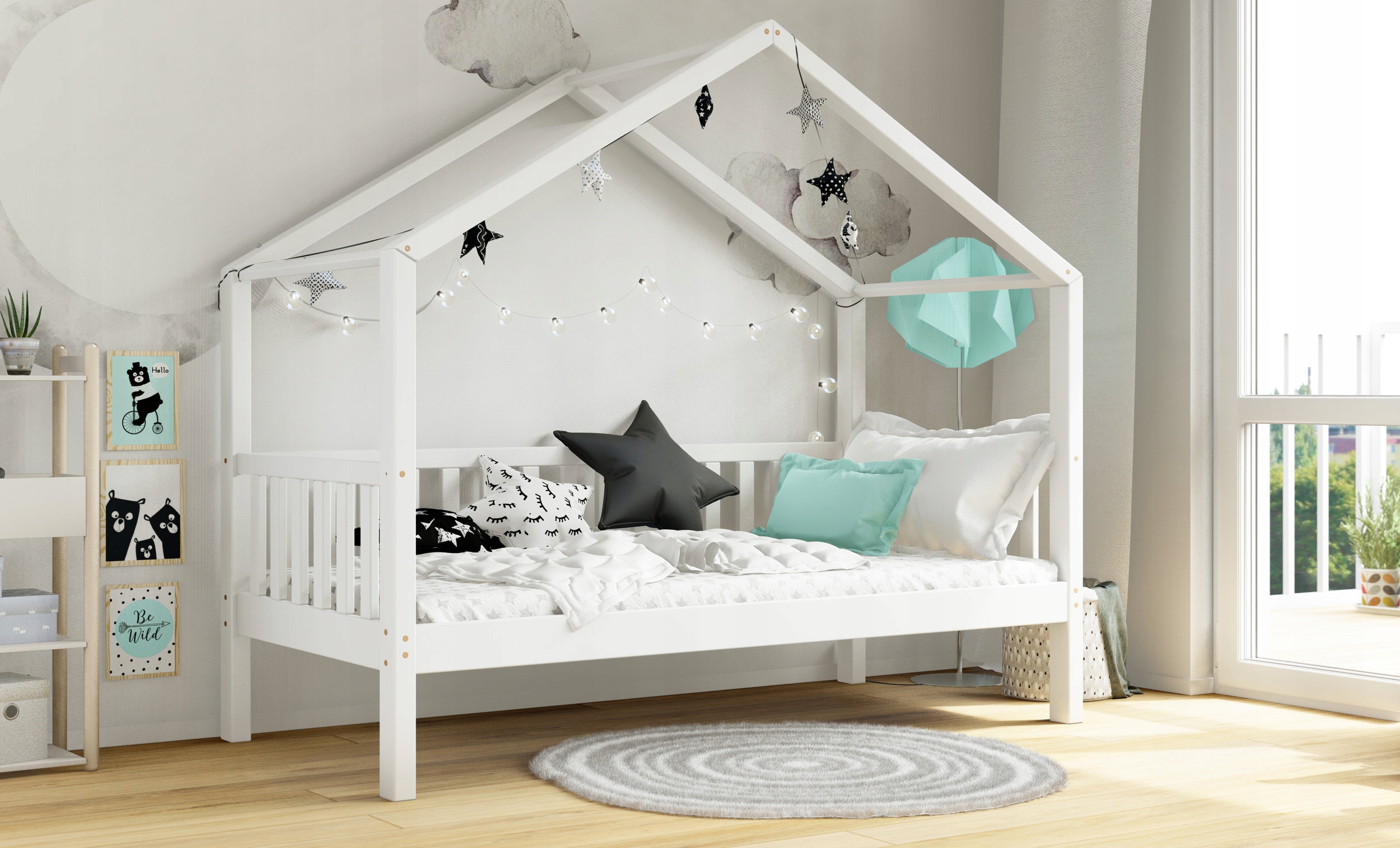 DOMI drewniane łóżko domek białe + barierki 70x140 Marka Beddy