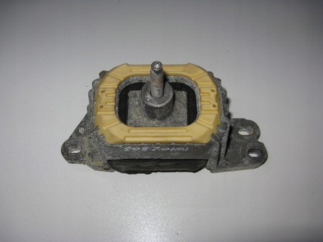 engine mount PEUGEOT 508 2.0 HDI