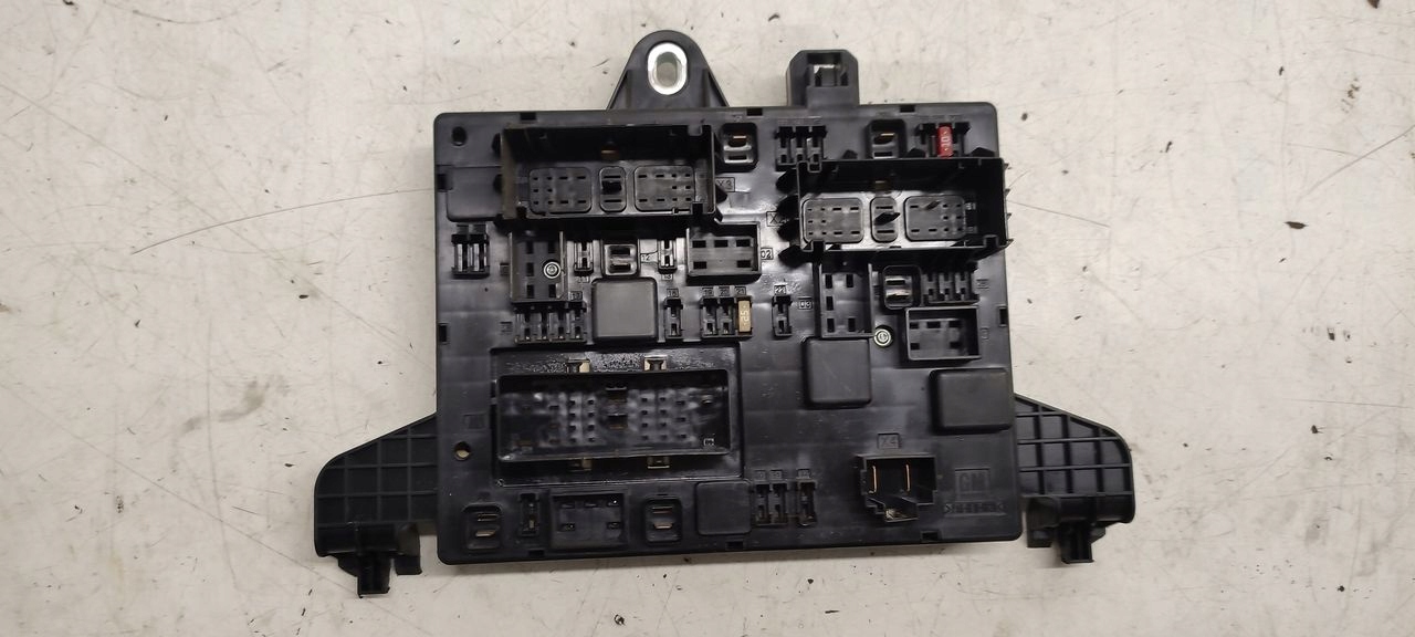 Module fusibles Opel Zafira C 1,6