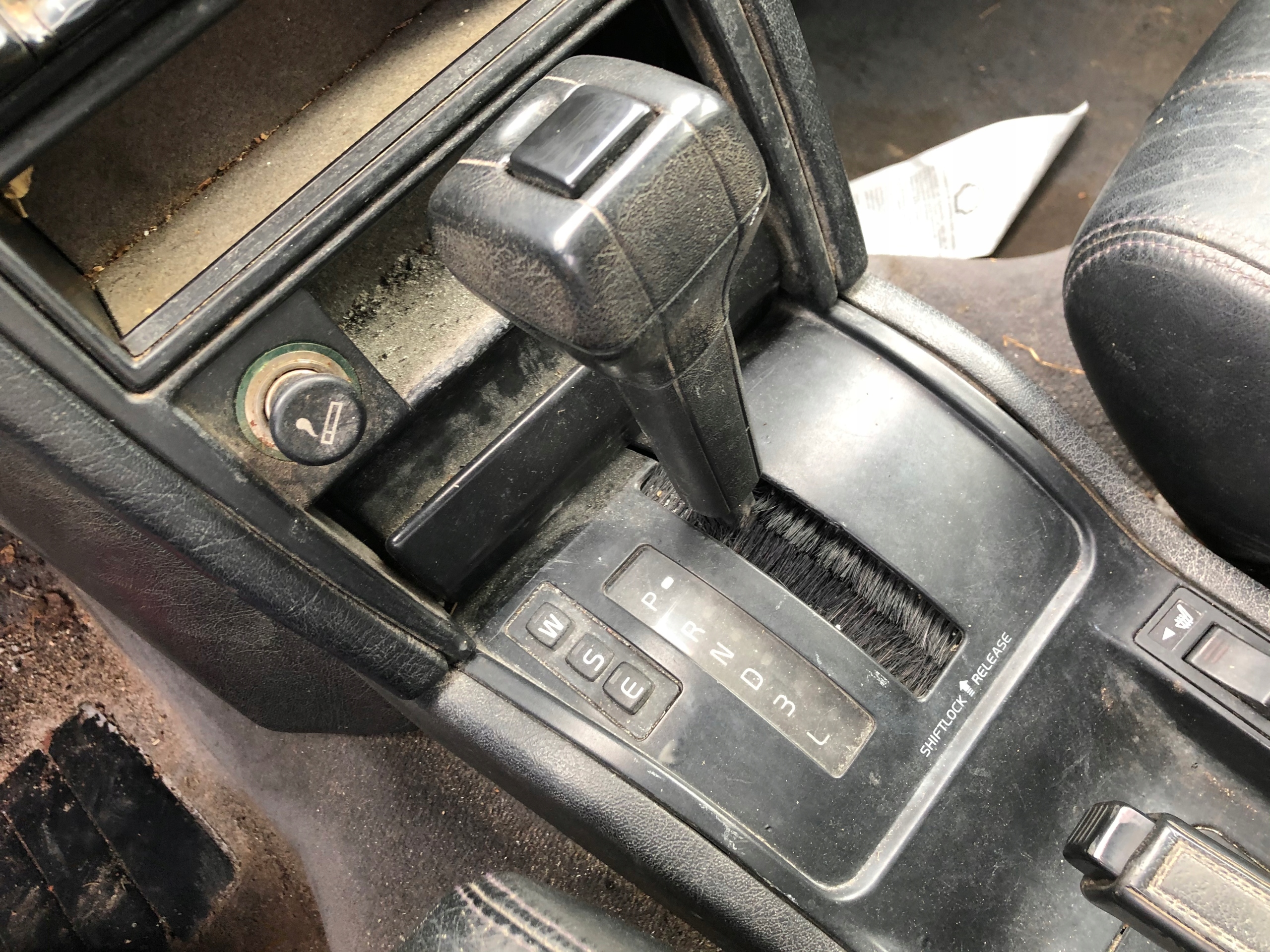 РУЧКА ПЕРЕМИКАННЯ ПЕРЕДАЧ VOLVO 960 940