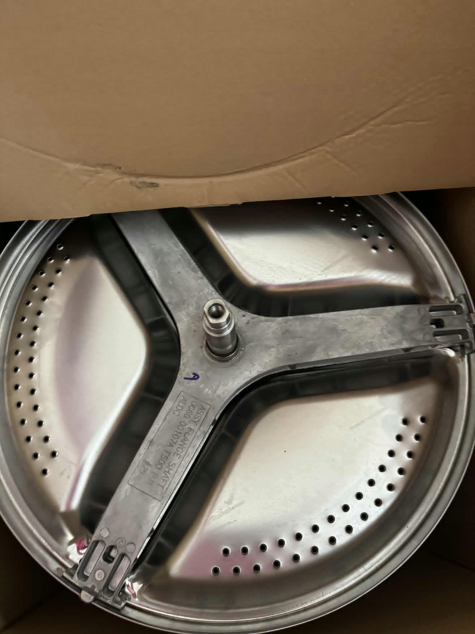 Samsung DC97-17231A – vnitřní bubnová sestava (nádrž s křížovou hlavou)