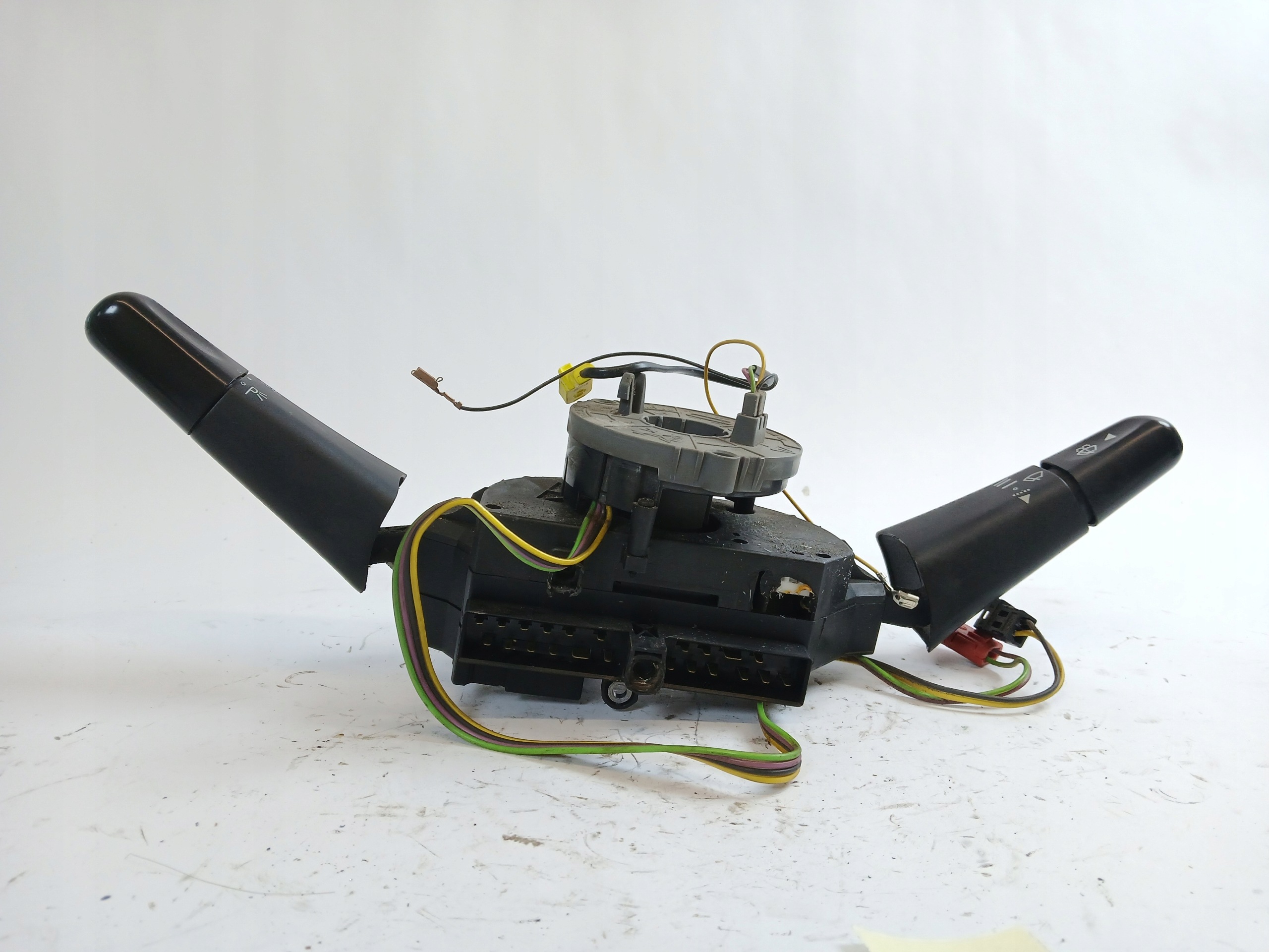 MERCEDES SPRINTER W903 steering wheel levers and controls ring 9014600049