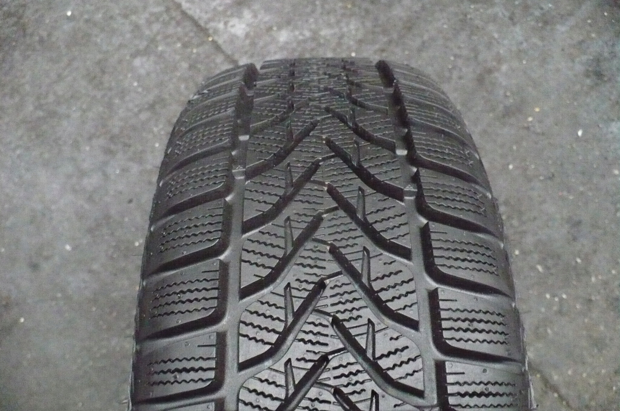 Lassa Snoways 3 175/65R15 2019 Novinka