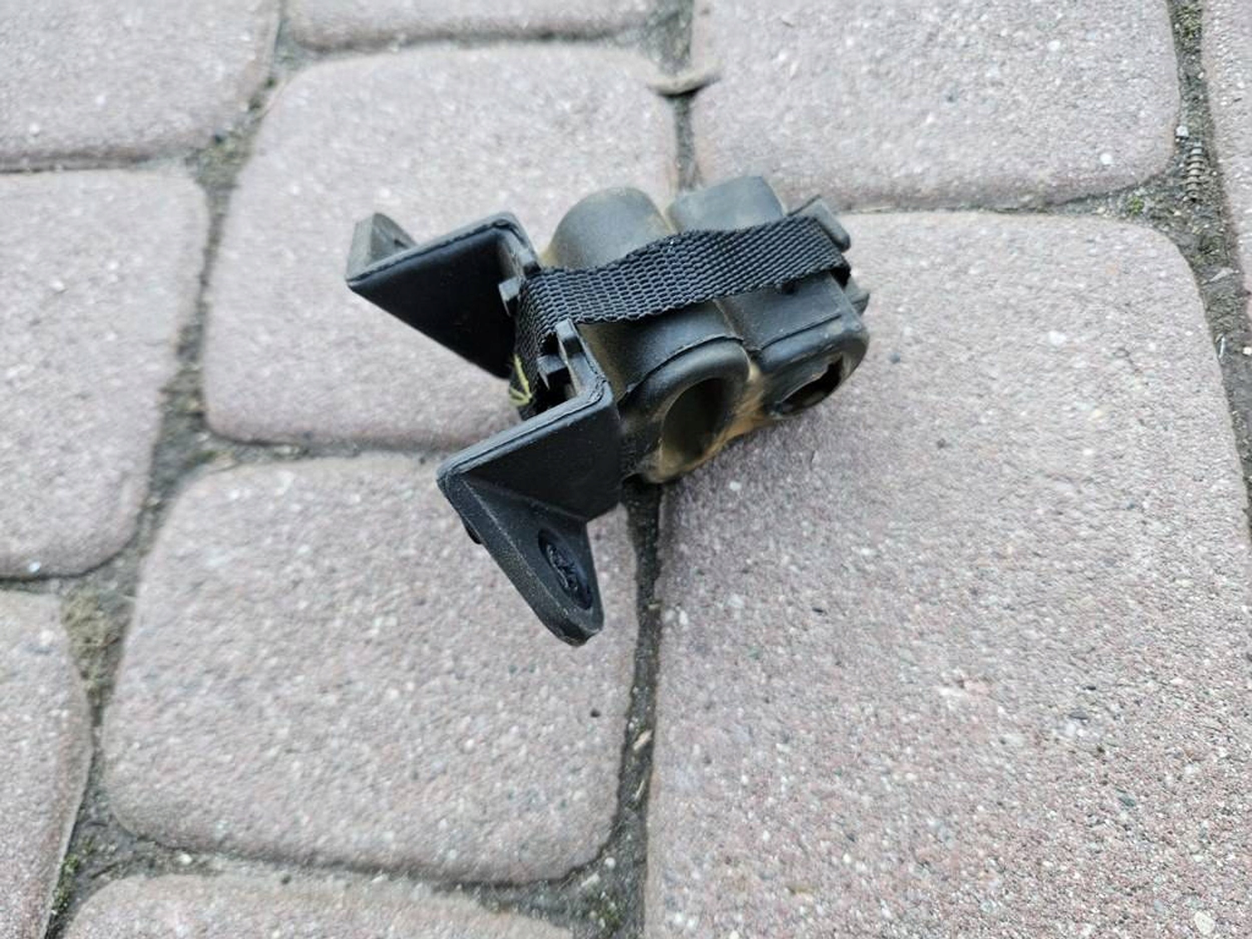 Support Poignée de l’échappement Console Support plaque Opel Mokka B 2 6P249