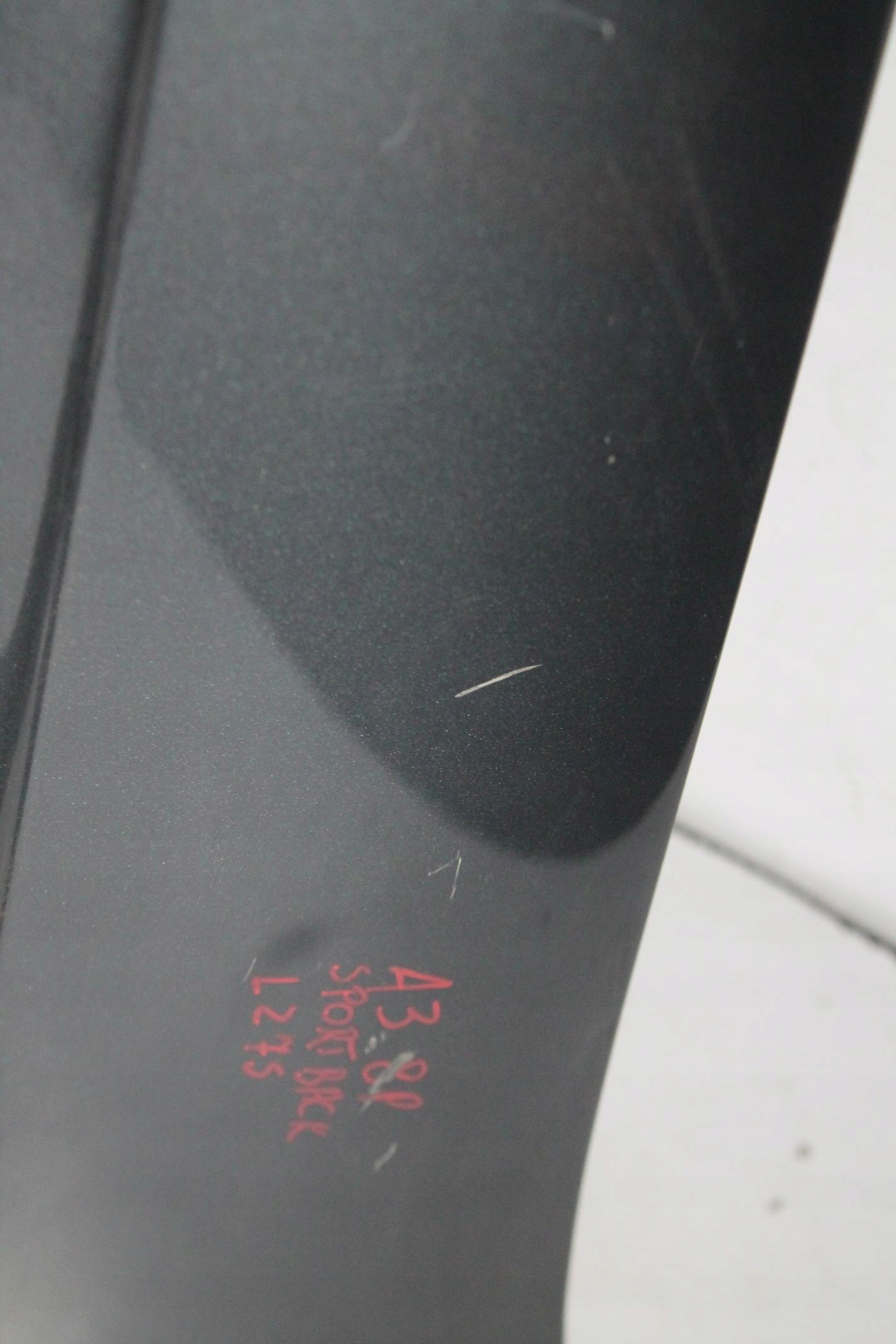 fender left front front AUDI A3 8P LZ7S