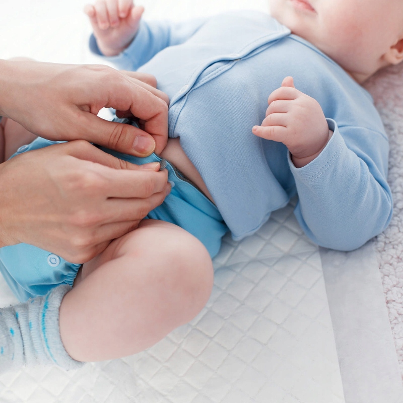 Podkłady Higieniczne do Przewijania Chłonne 60x40 10szt Bocioland Materiał włóknina