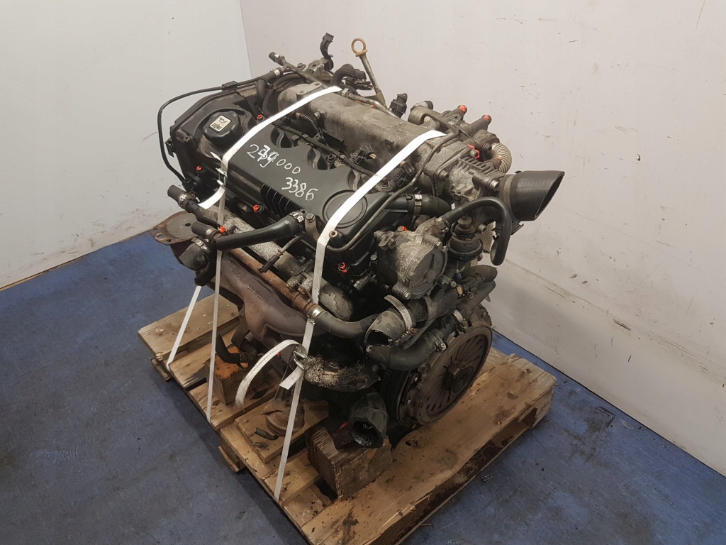ALFA ROMEO 156 1.9 85KW 8V двигатель дизель M25