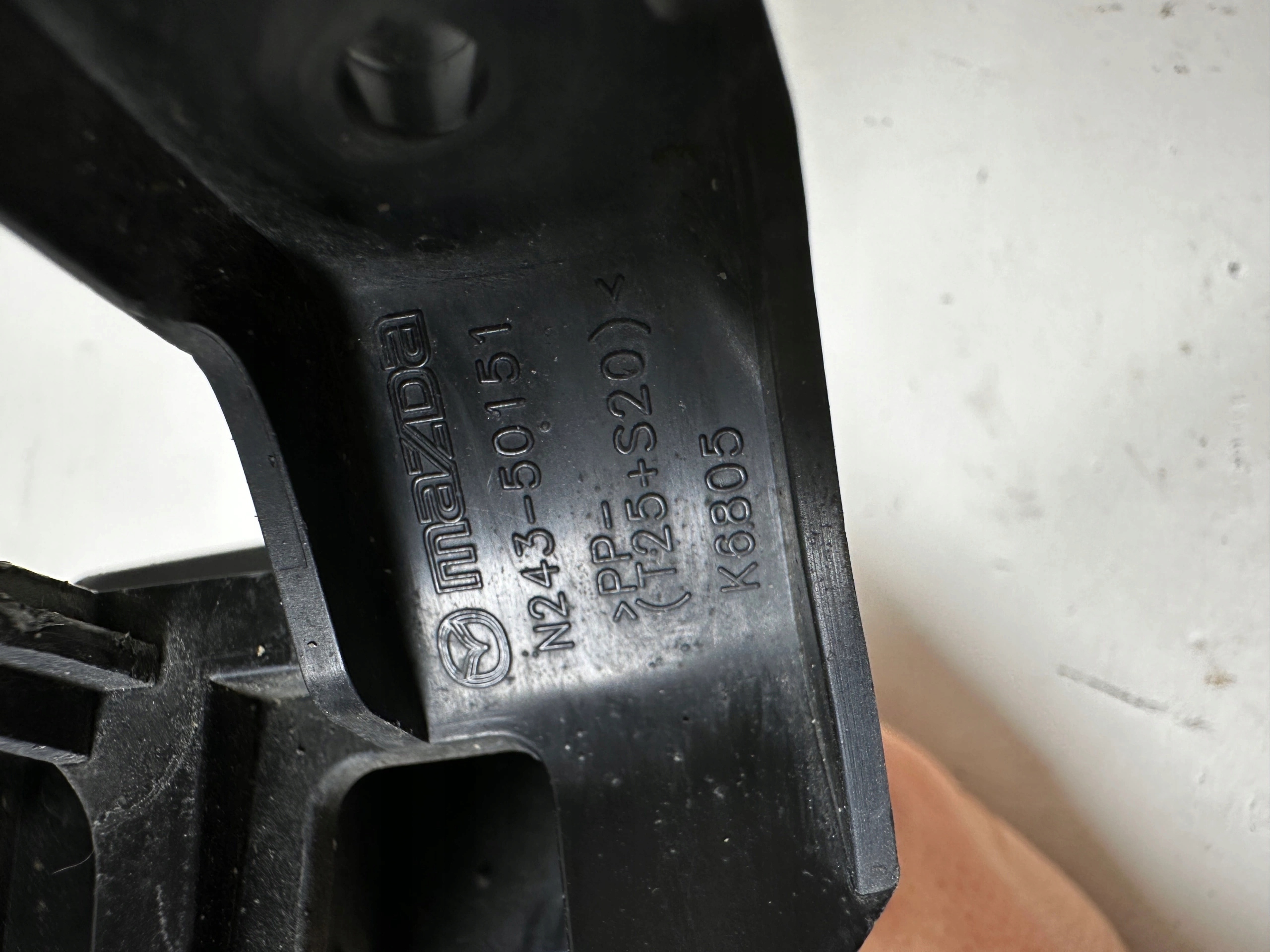 MAZDA MX5 bumper bracket right rear part N243-50151